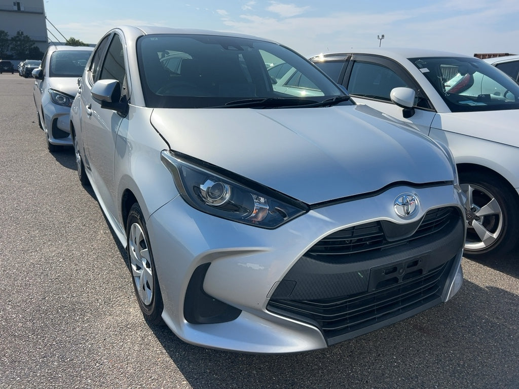 2021 Toyota Yaris X | 1.0L Petrol | Automatic | 119,000km | Silver