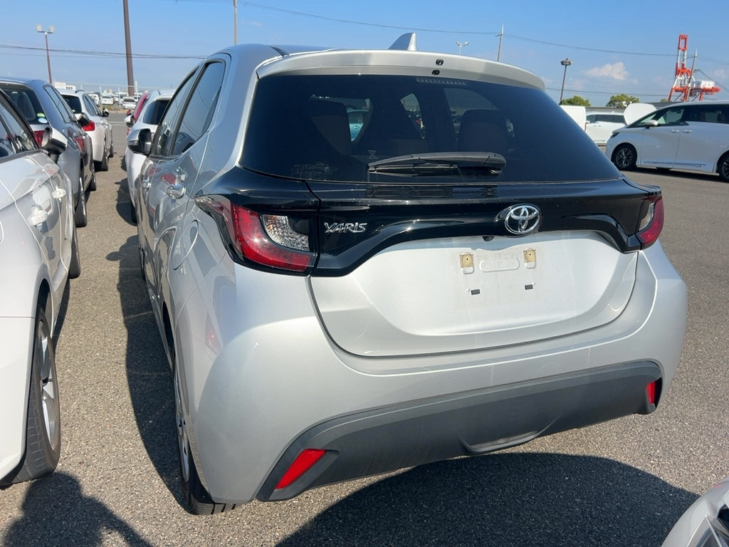 2021 Toyota Yaris X | 1.0L Petrol | Automatic | 119,000km | Silver