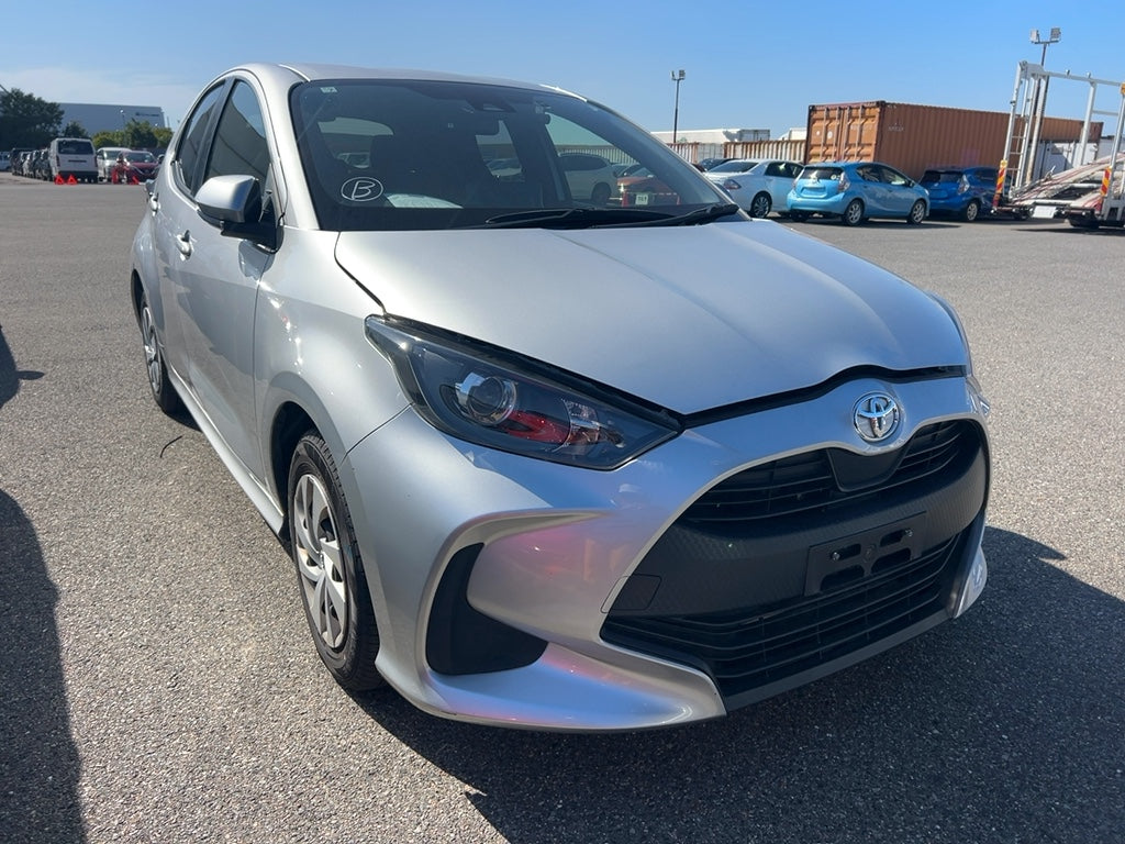 2022 Toyota Yaris X | 1.0L Petrol | Automatic | 112,000km | Silver