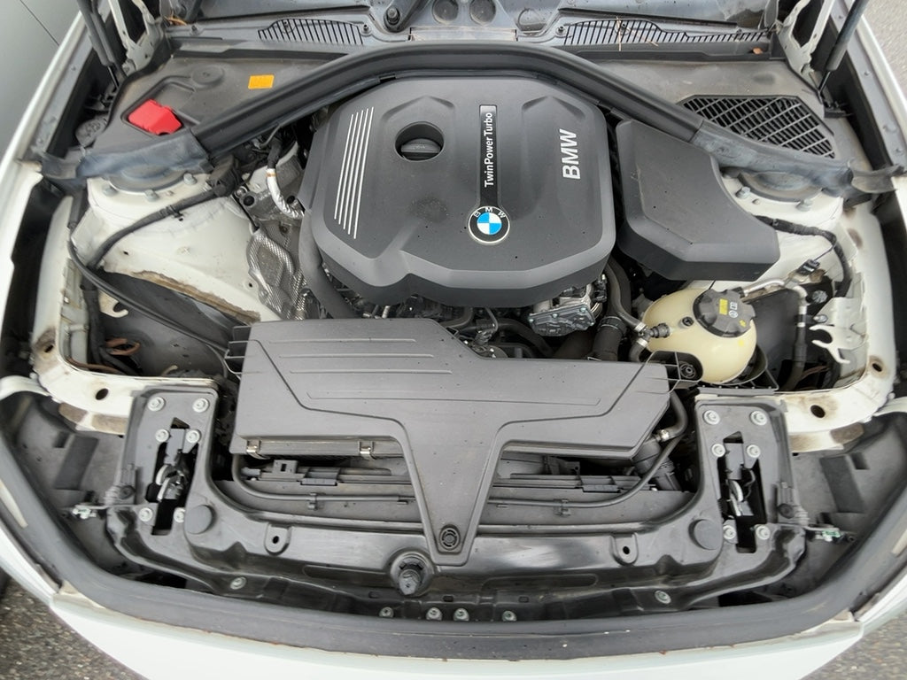 2016 BMW 118i Sport | 1.5L Petrol | Automatic | 104,000km | White