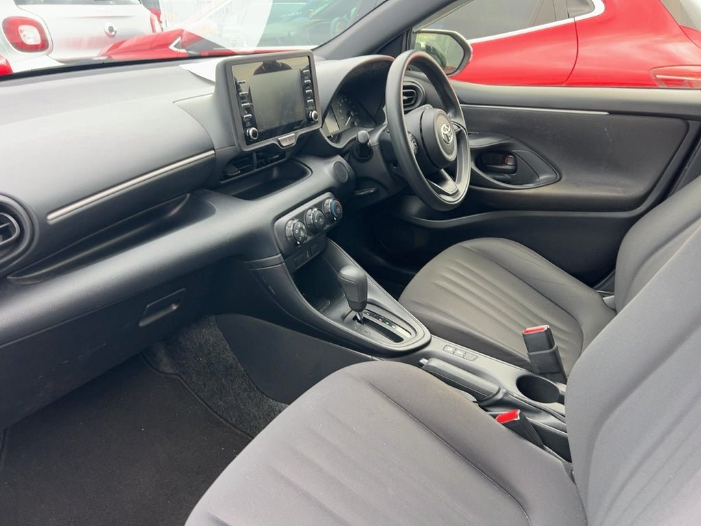 2020 Toyota Yaris X | 1.0L Petrol | Automatic | 89,000km | Silver