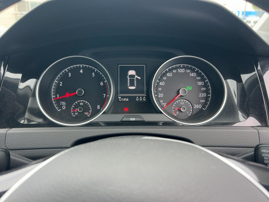 2016 VW Golf | 1.4L TSI Petrol Automatic | 121,000km