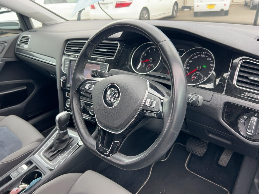 2016 VW Golf | 1.4L TSI Petrol Automatic | 121,000km