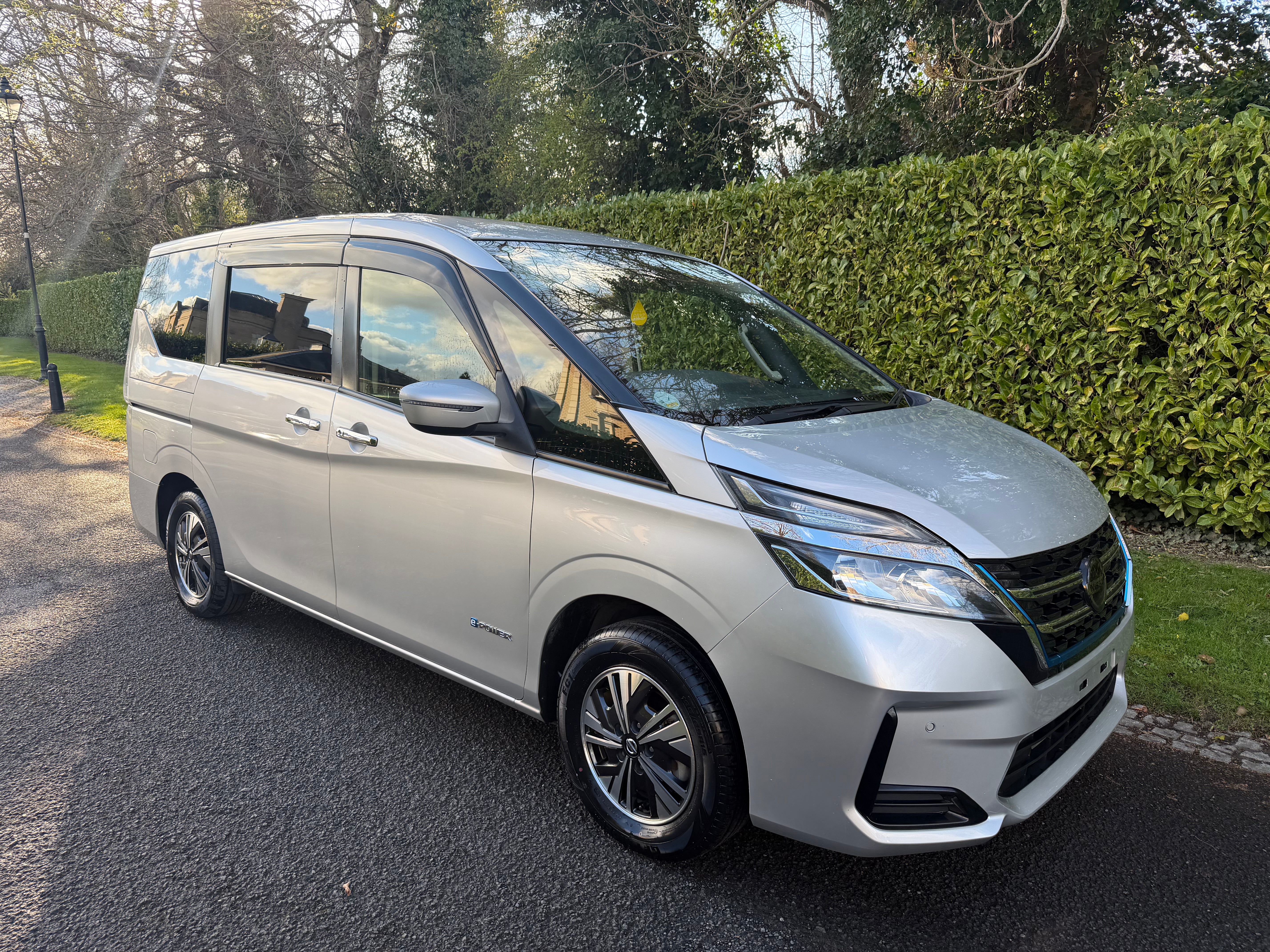 2020 Nissan Serena 1.2 e-POWER Hybrid – 7 Seater €18,950