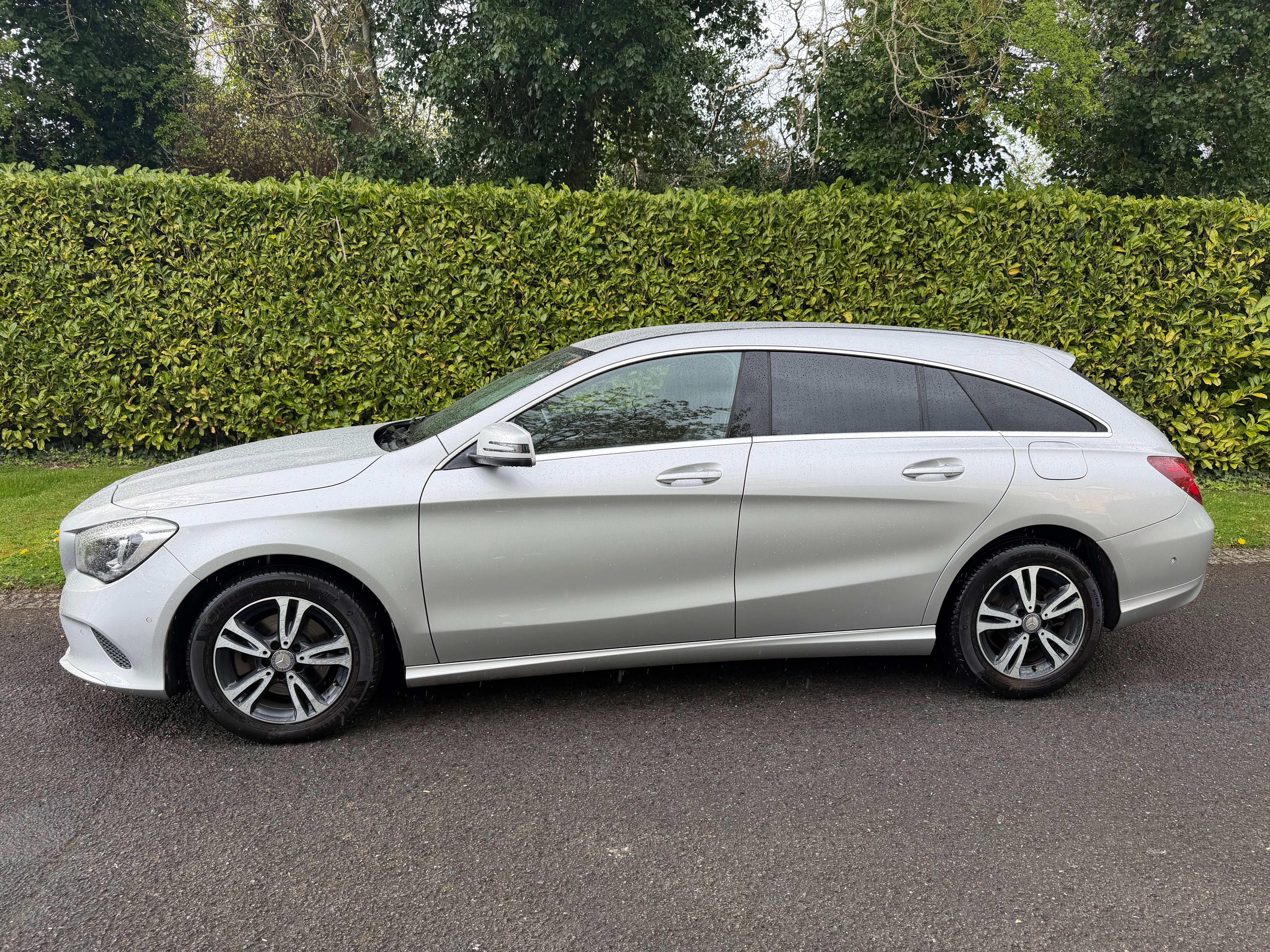 2017 Mercedes-Benz CLA Shooting Brake AMG - Auto - €12,950