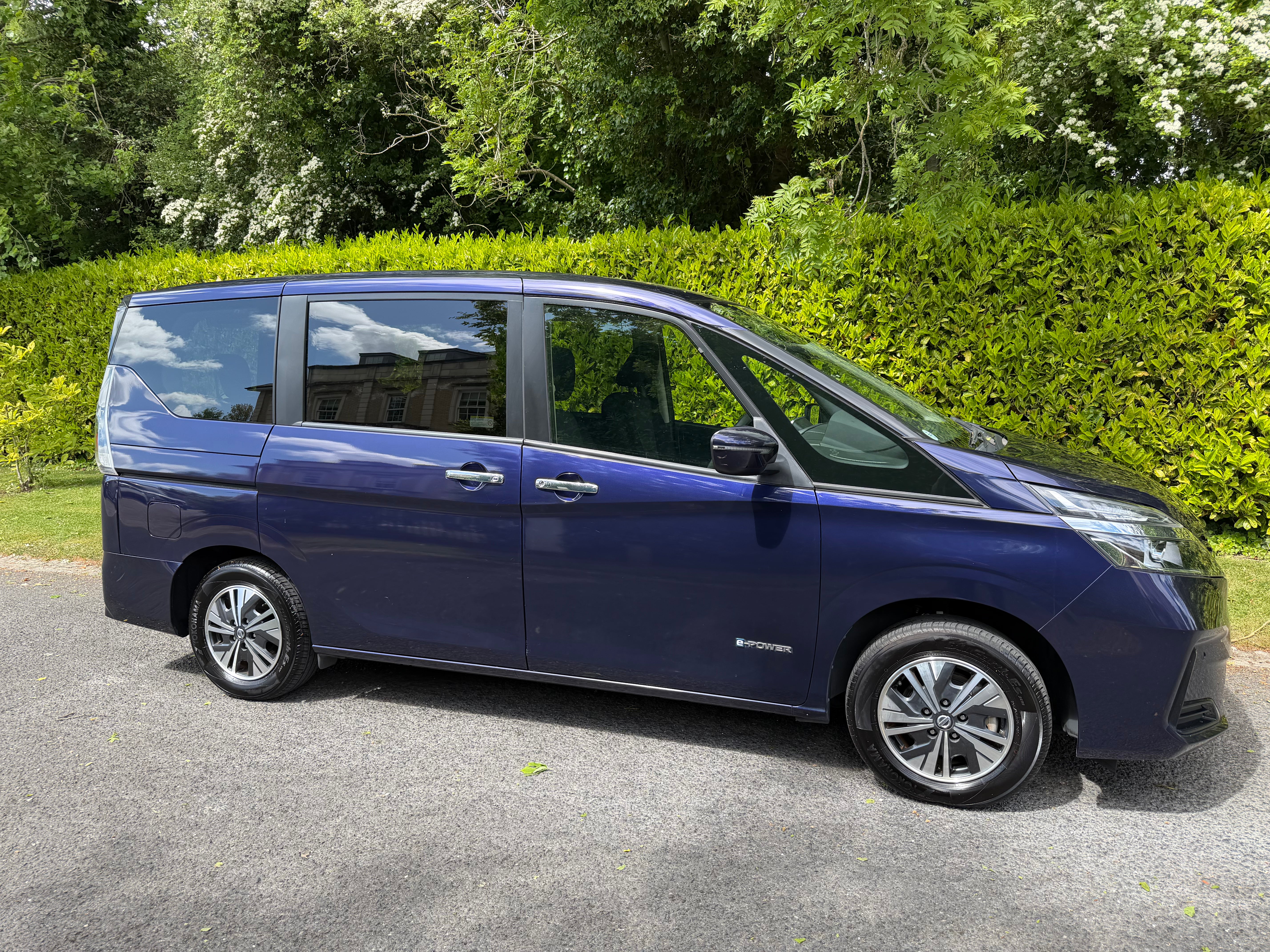 2020 Nissan Serena 1.2 e-POWER Hybrid – 7 Seater €16,950