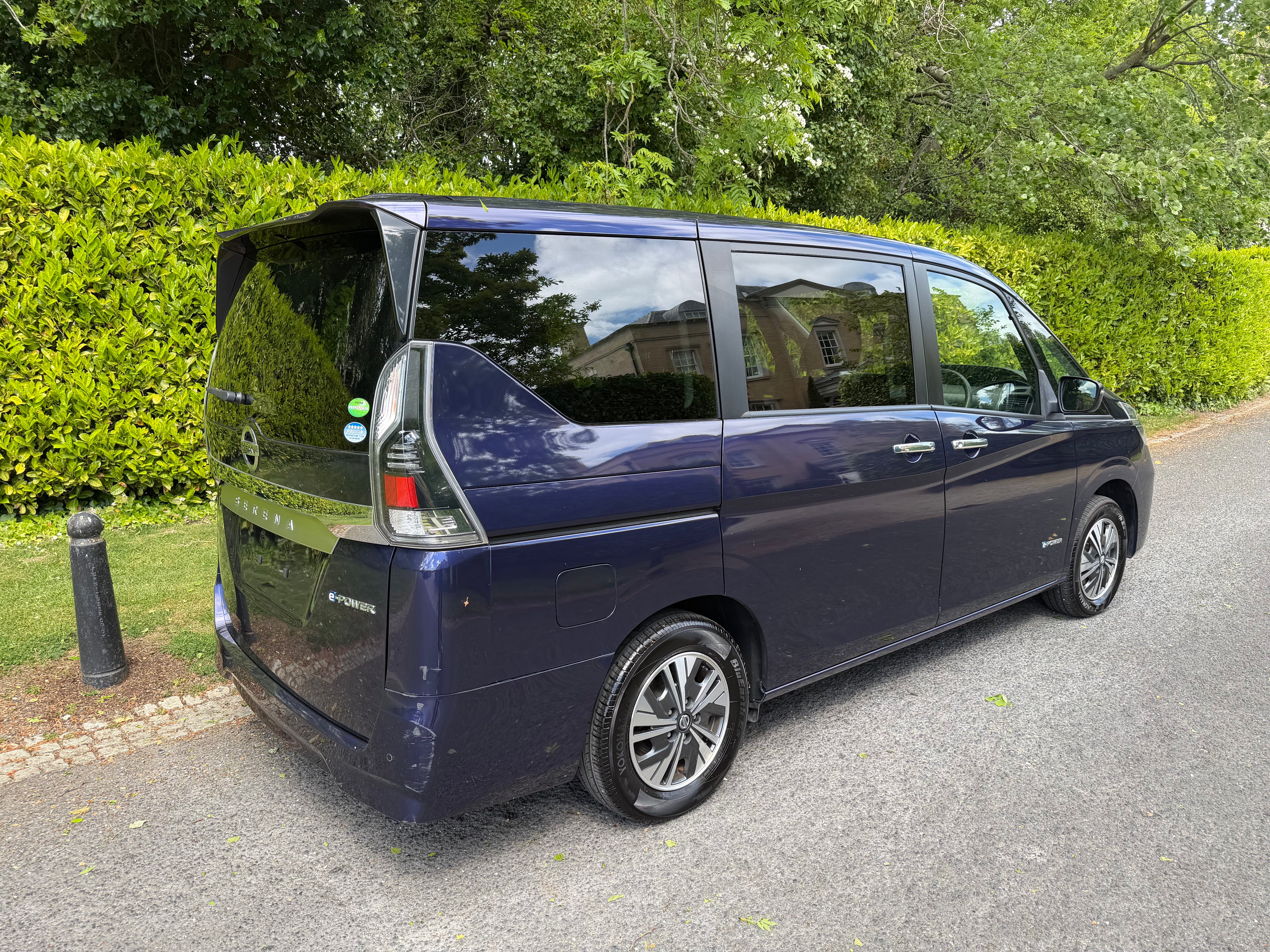 2020 Nissan Serena 1.2 e-POWER Hybrid – 7 Seater €16,950