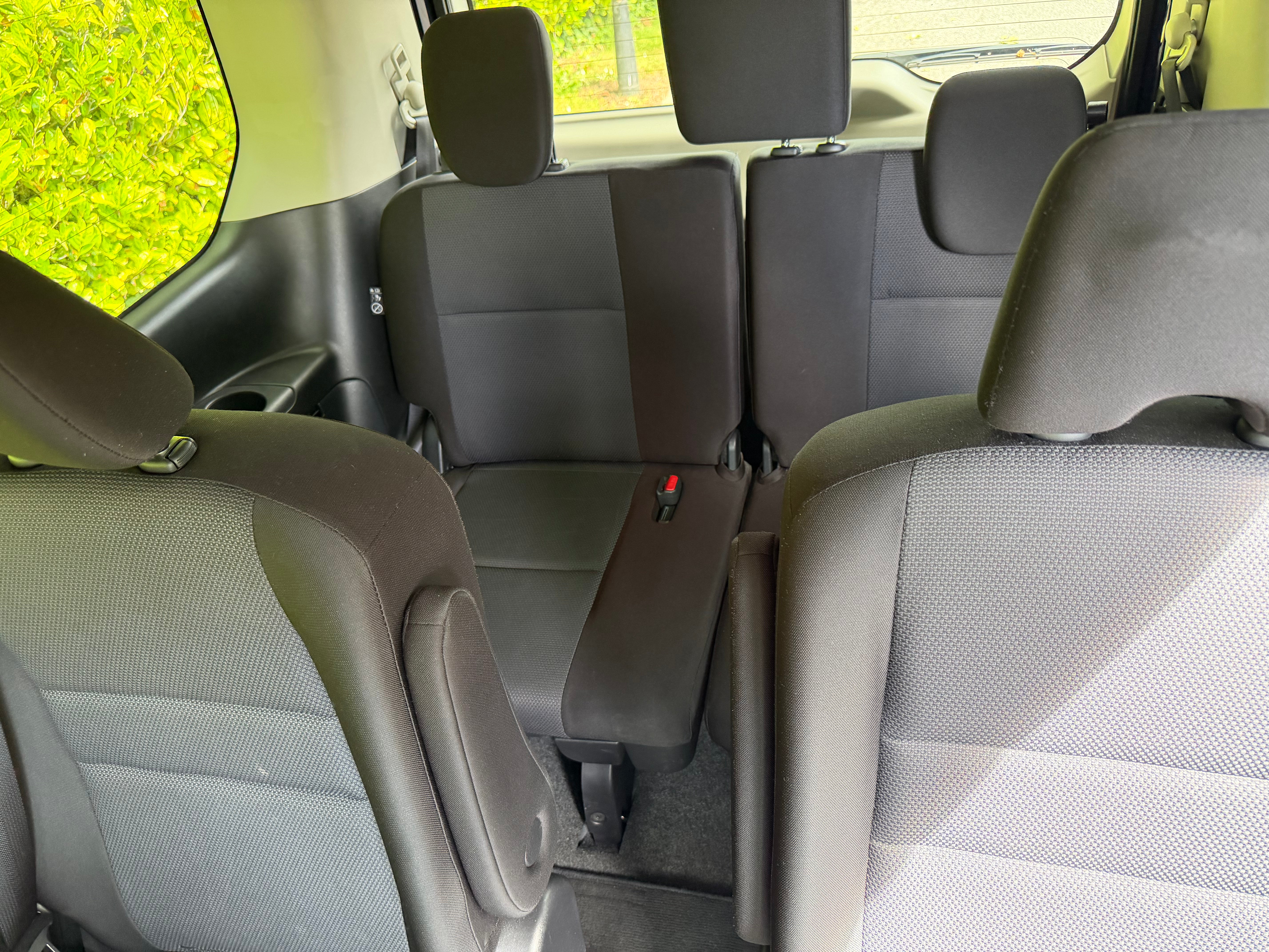 2020 Nissan Serena 1.2 e-POWER Hybrid – 7 Seater €16,950