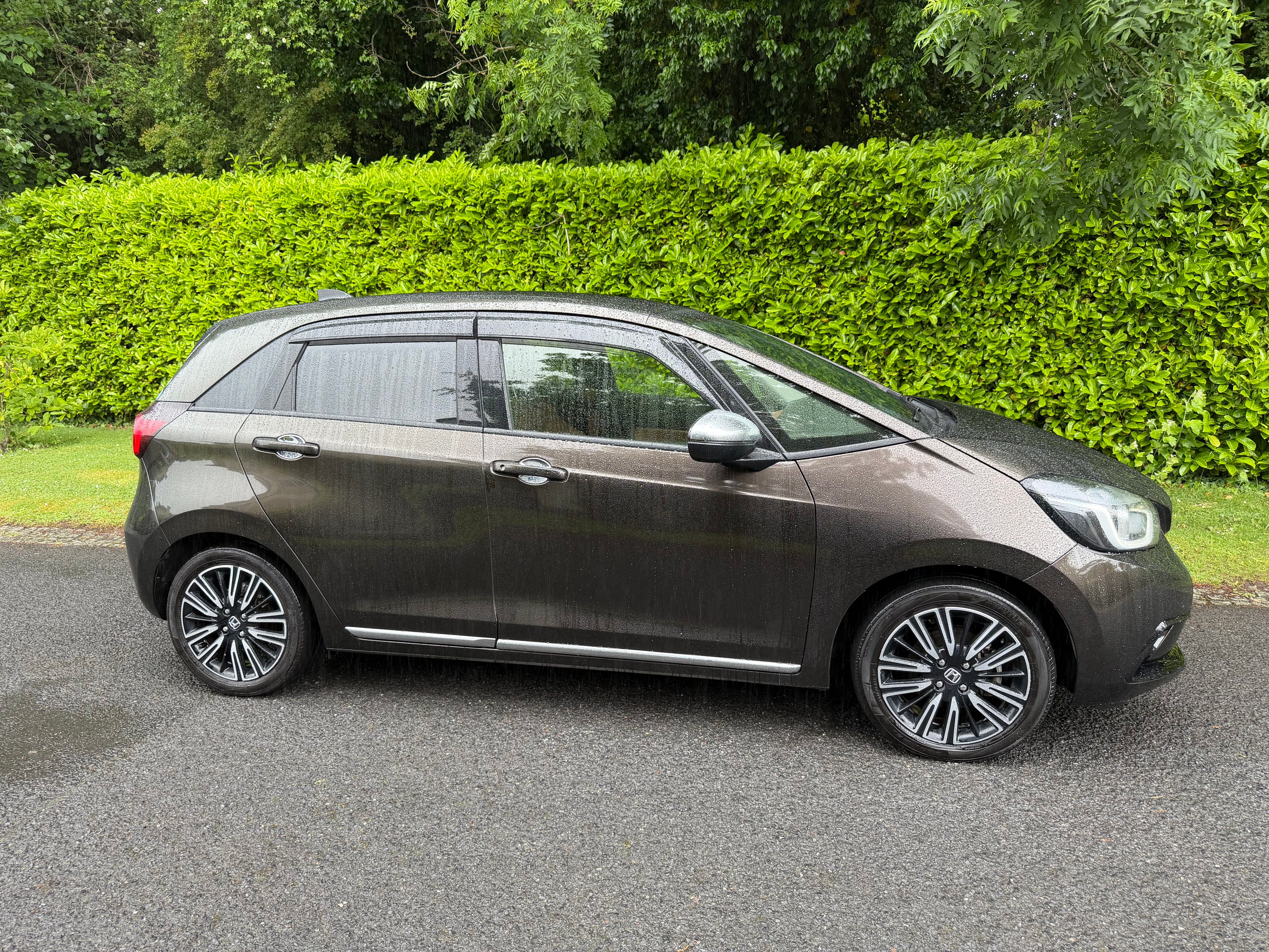 2021 Honda Fit e:HEV LUXE – €13,950