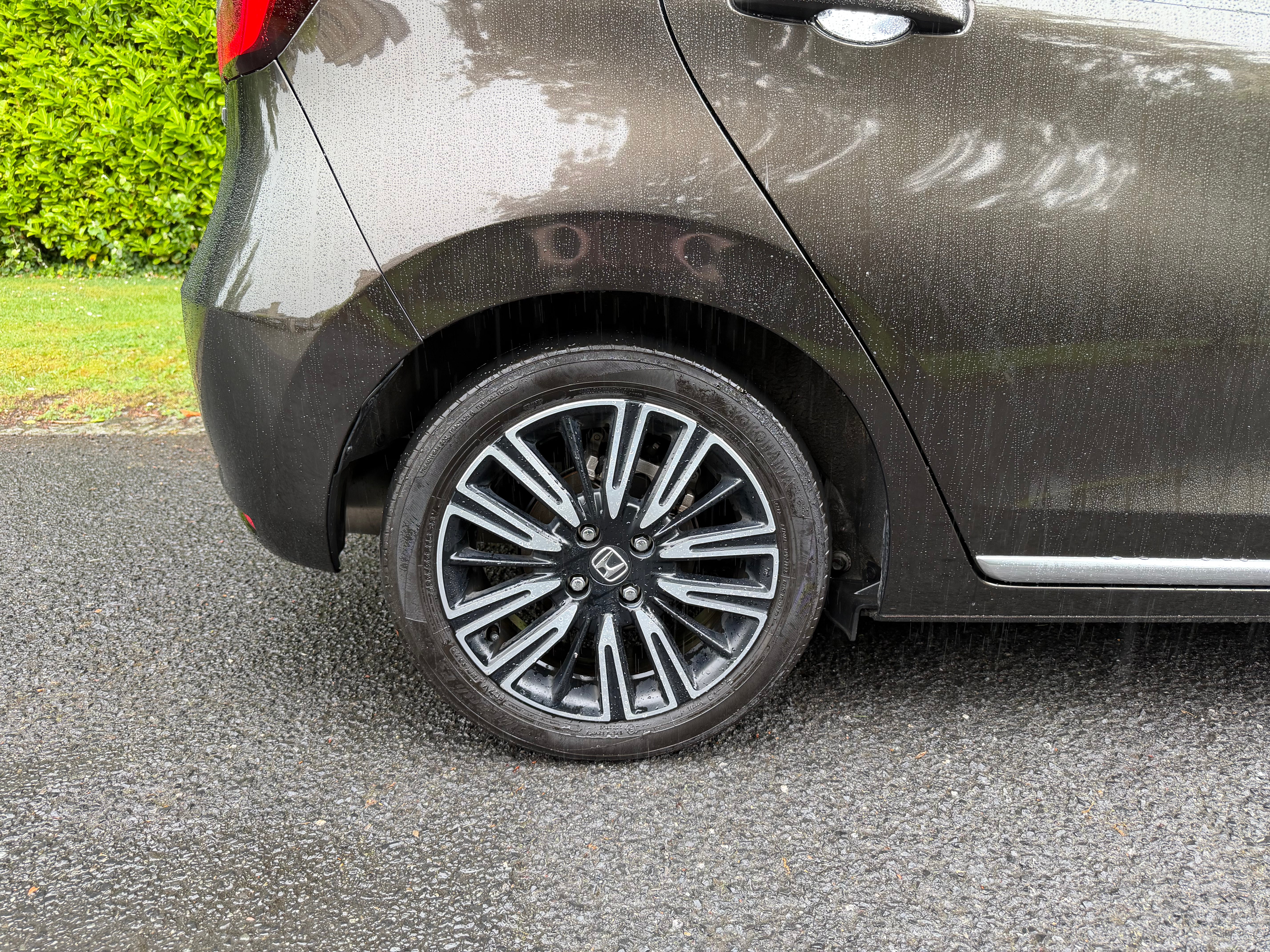 2021 Honda Fit e:HEV LUXE – €13,950