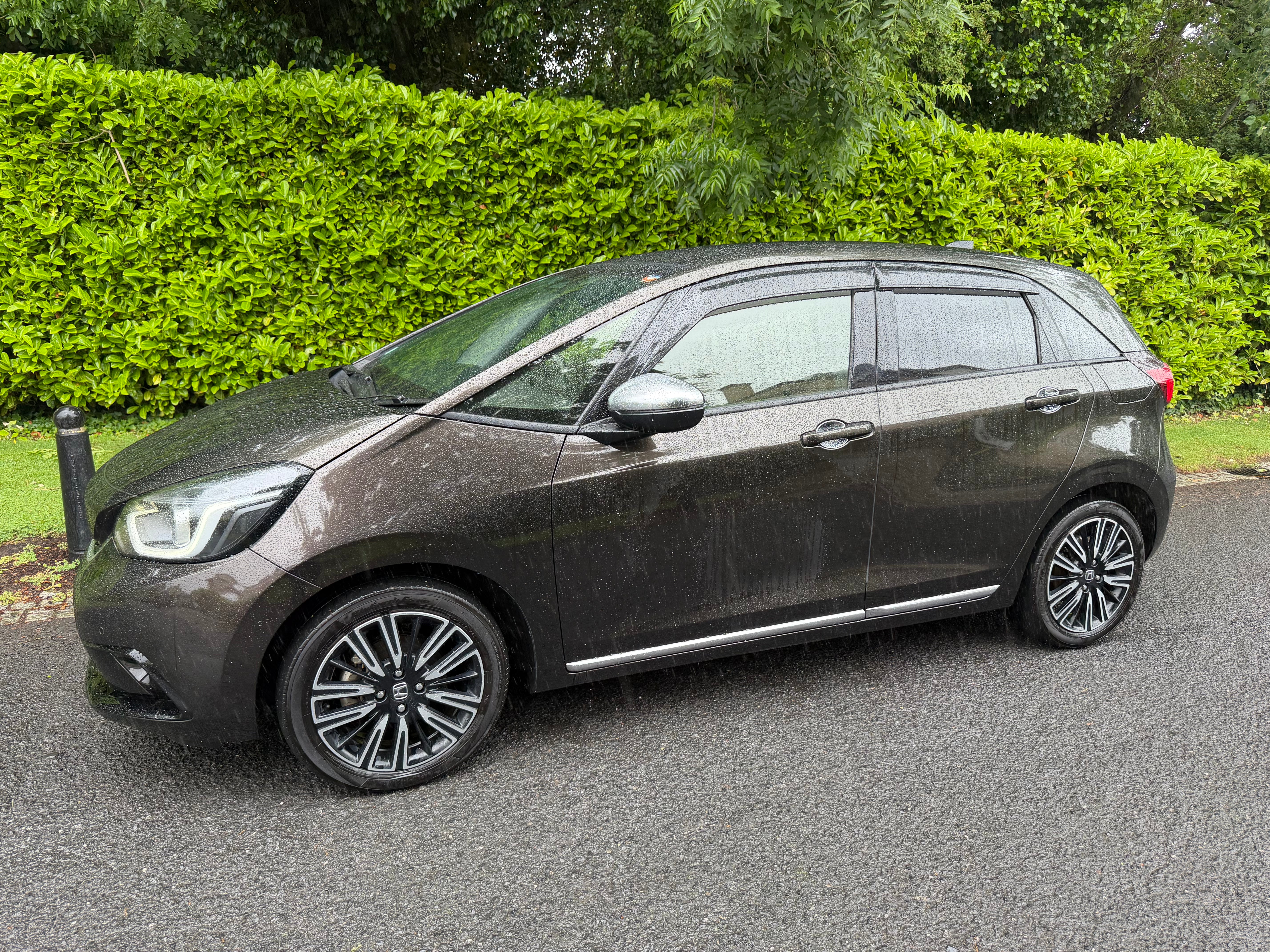 2021 Honda Fit e:HEV LUXE – €13,950