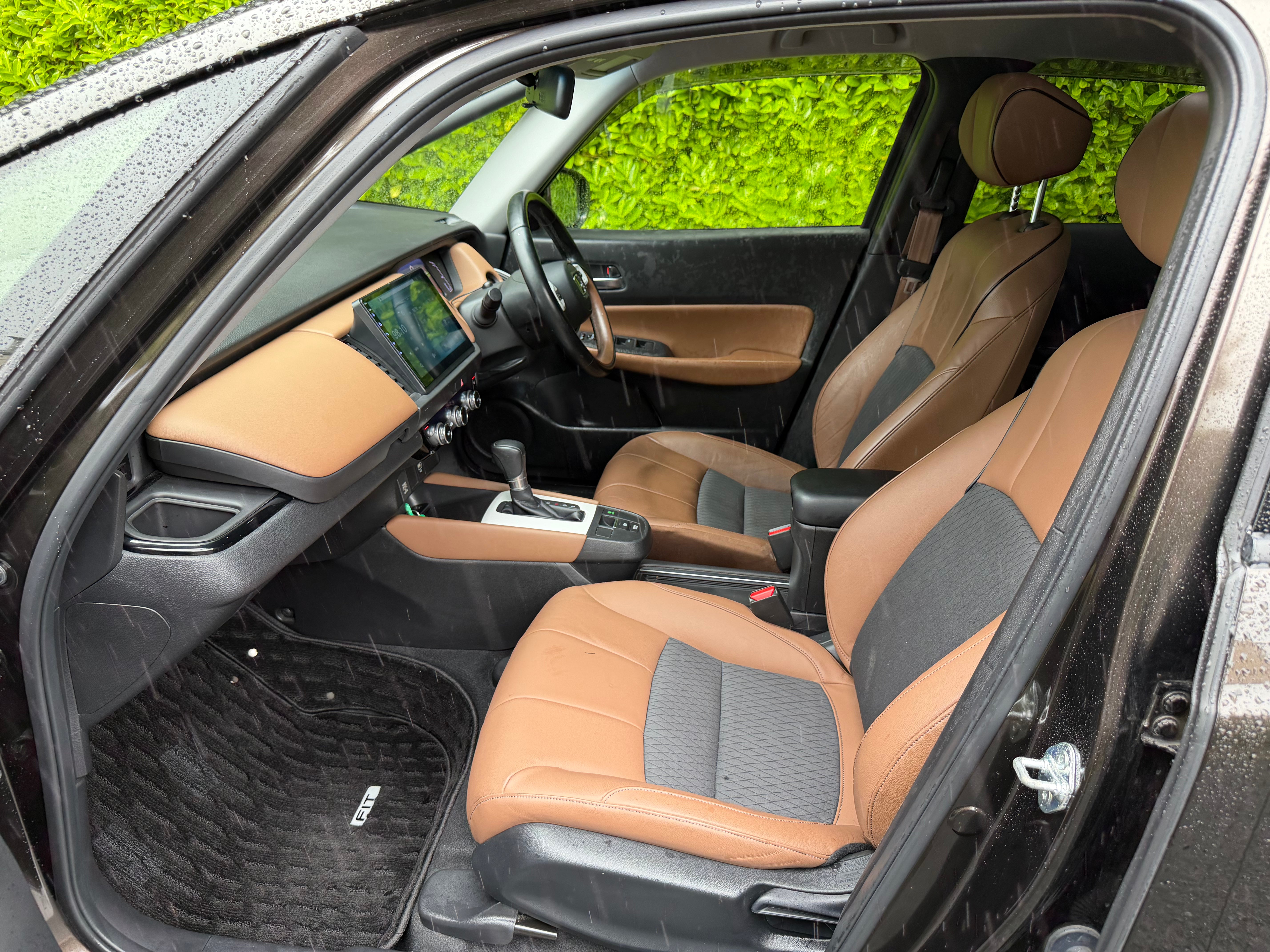 2021 Honda Fit e:HEV LUXE – €13,950