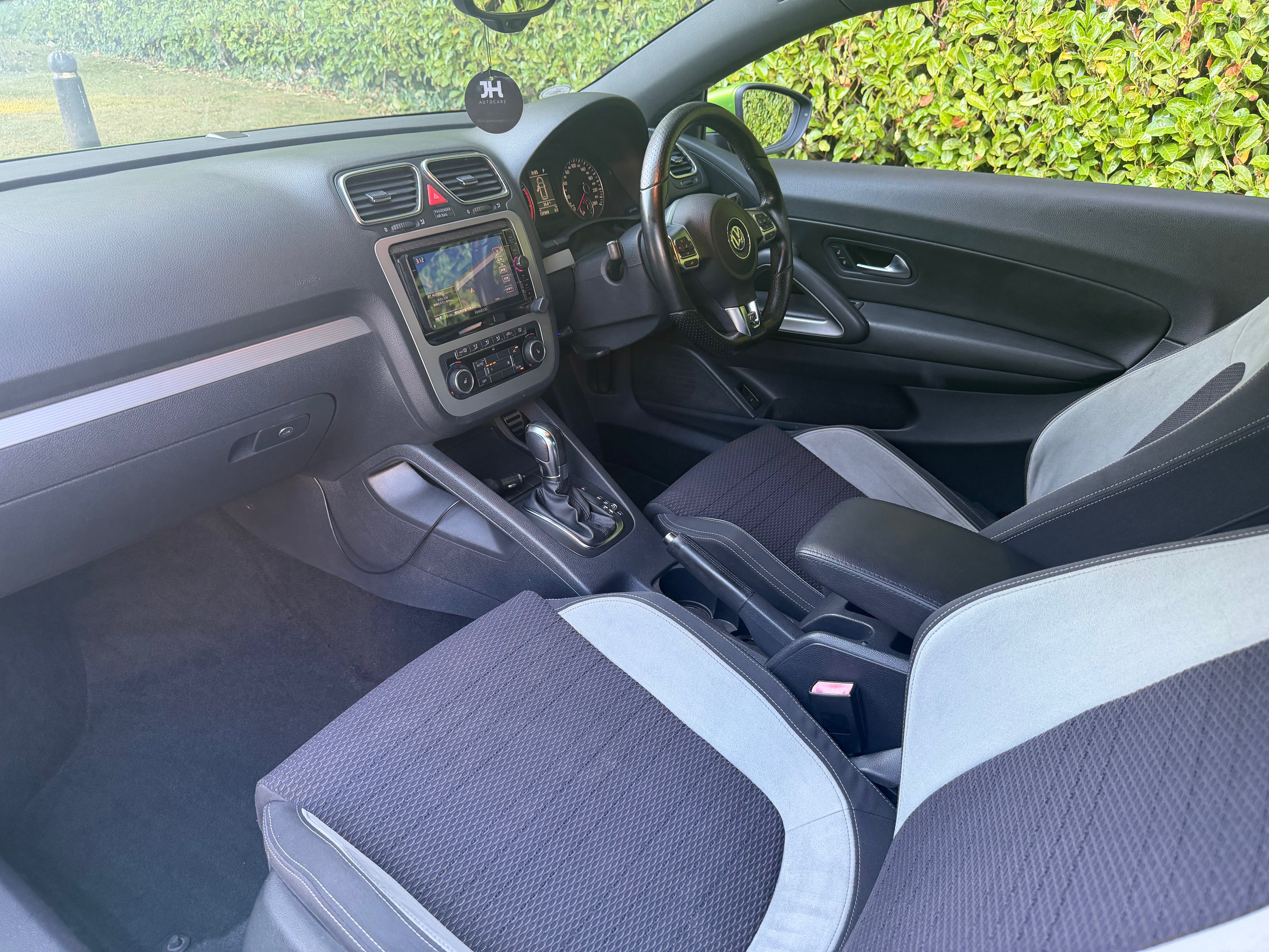 2012 Volkswagen Scirocco R-Line 1.4 TSI – €8,950