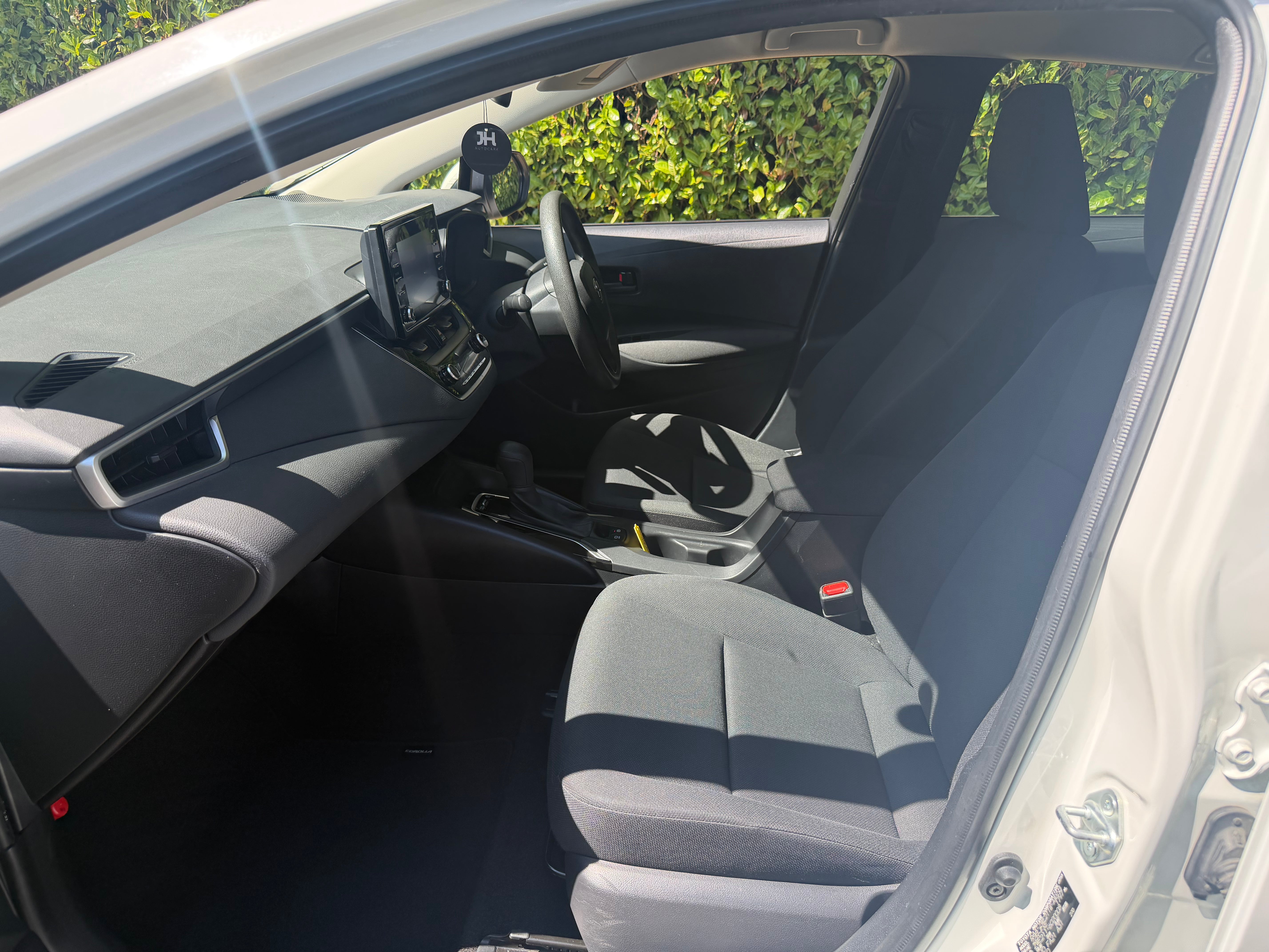 2020 Toyota Corolla Hybrid GX Estate – Automatic – €14,950
