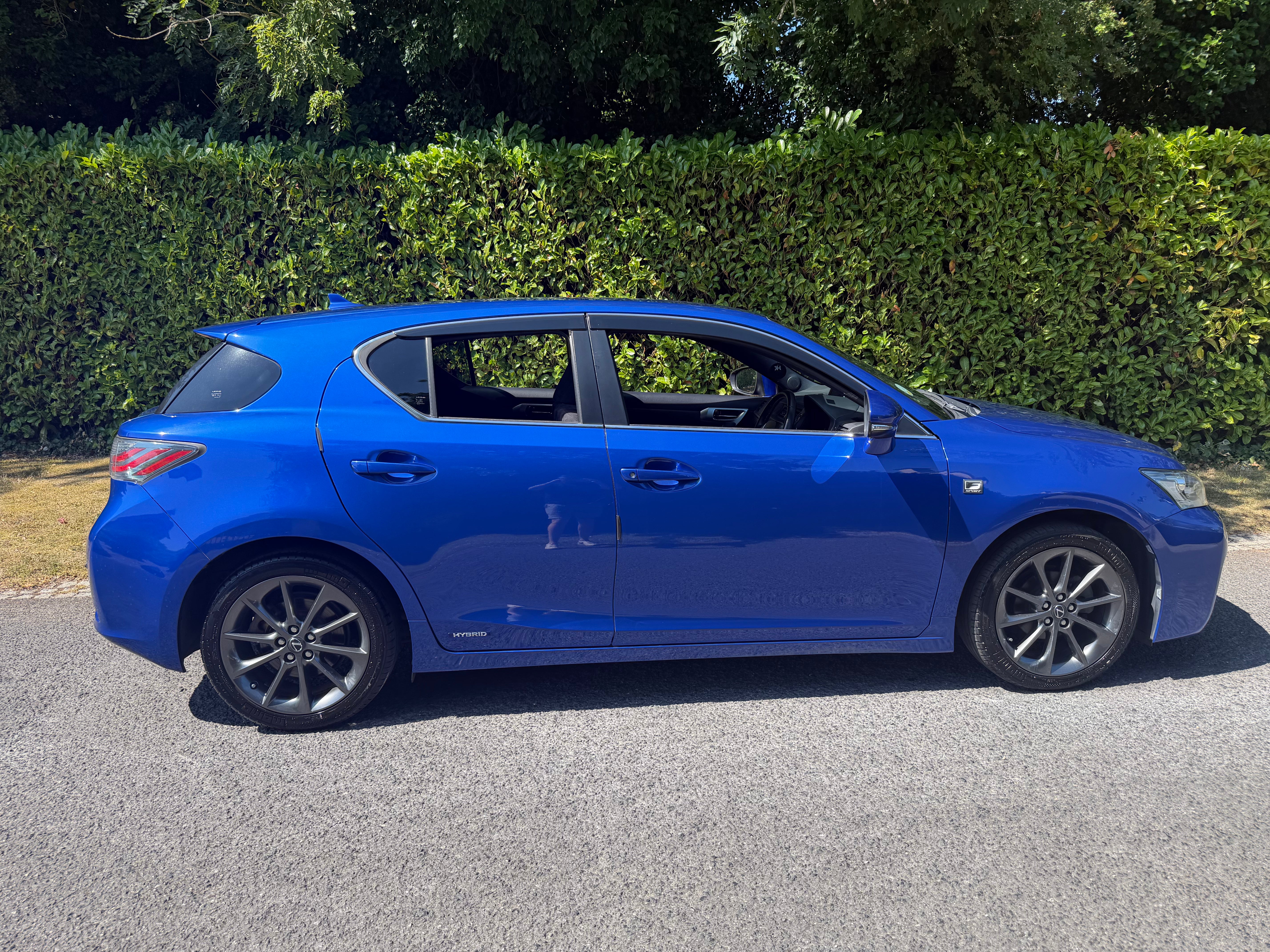 2013 Lexus CT200h F Sport – €11,950