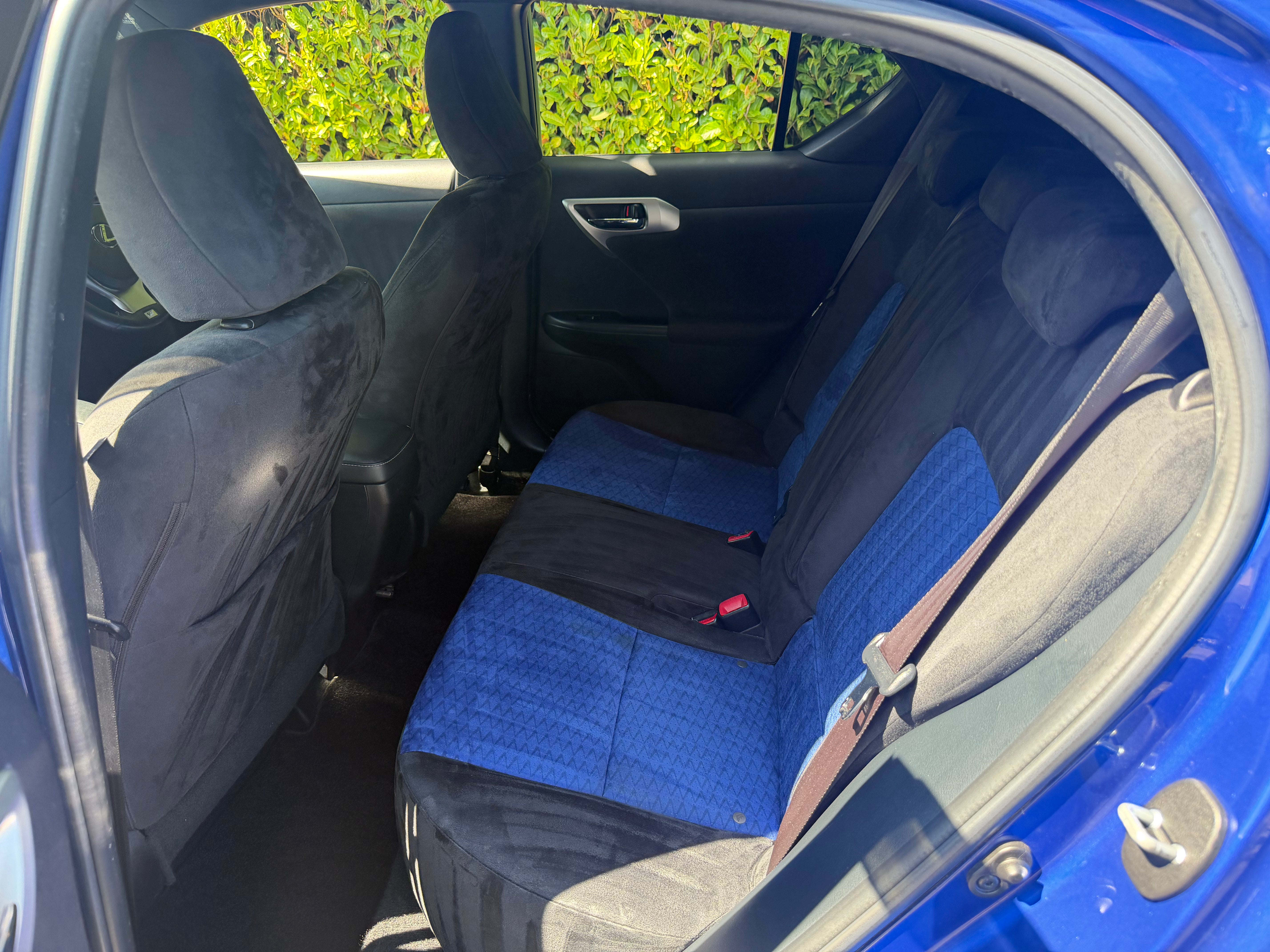 2013 Lexus CT200h F Sport – €11,950