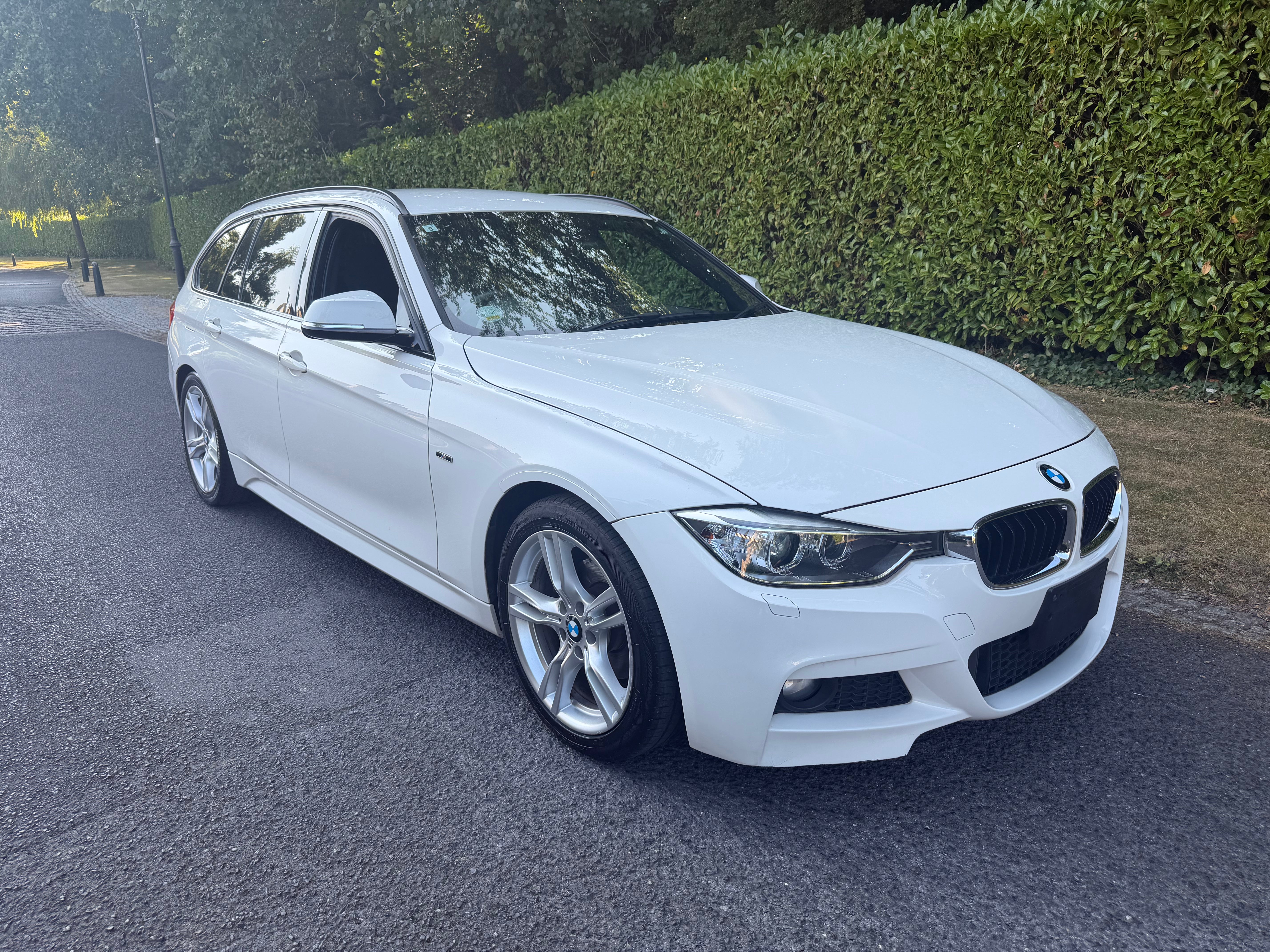 2013 BMW 320d M Sport BluePerformance Touring – €12,950