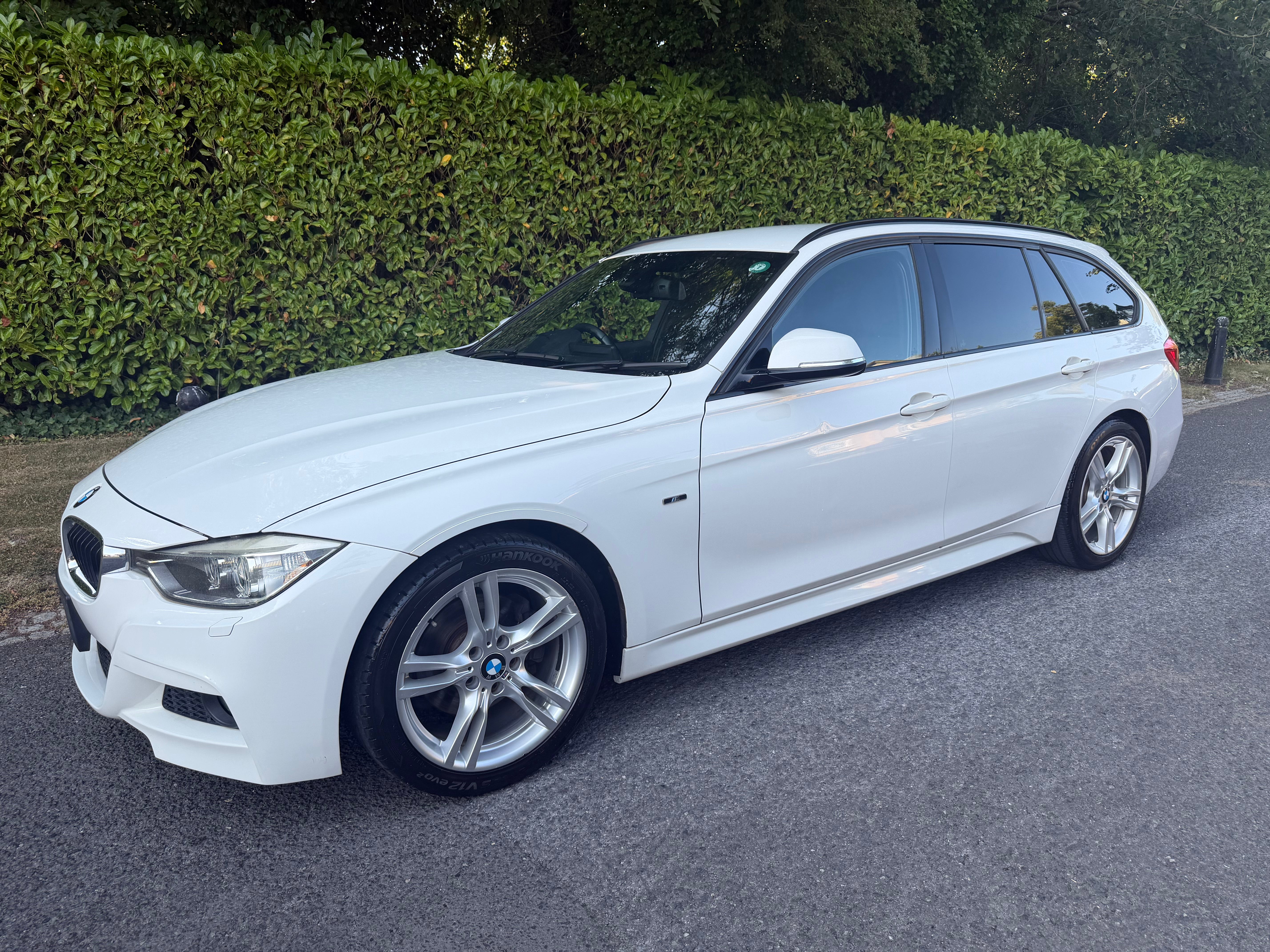 2013 BMW 320d M Sport BluePerformance Touring – €12,950
