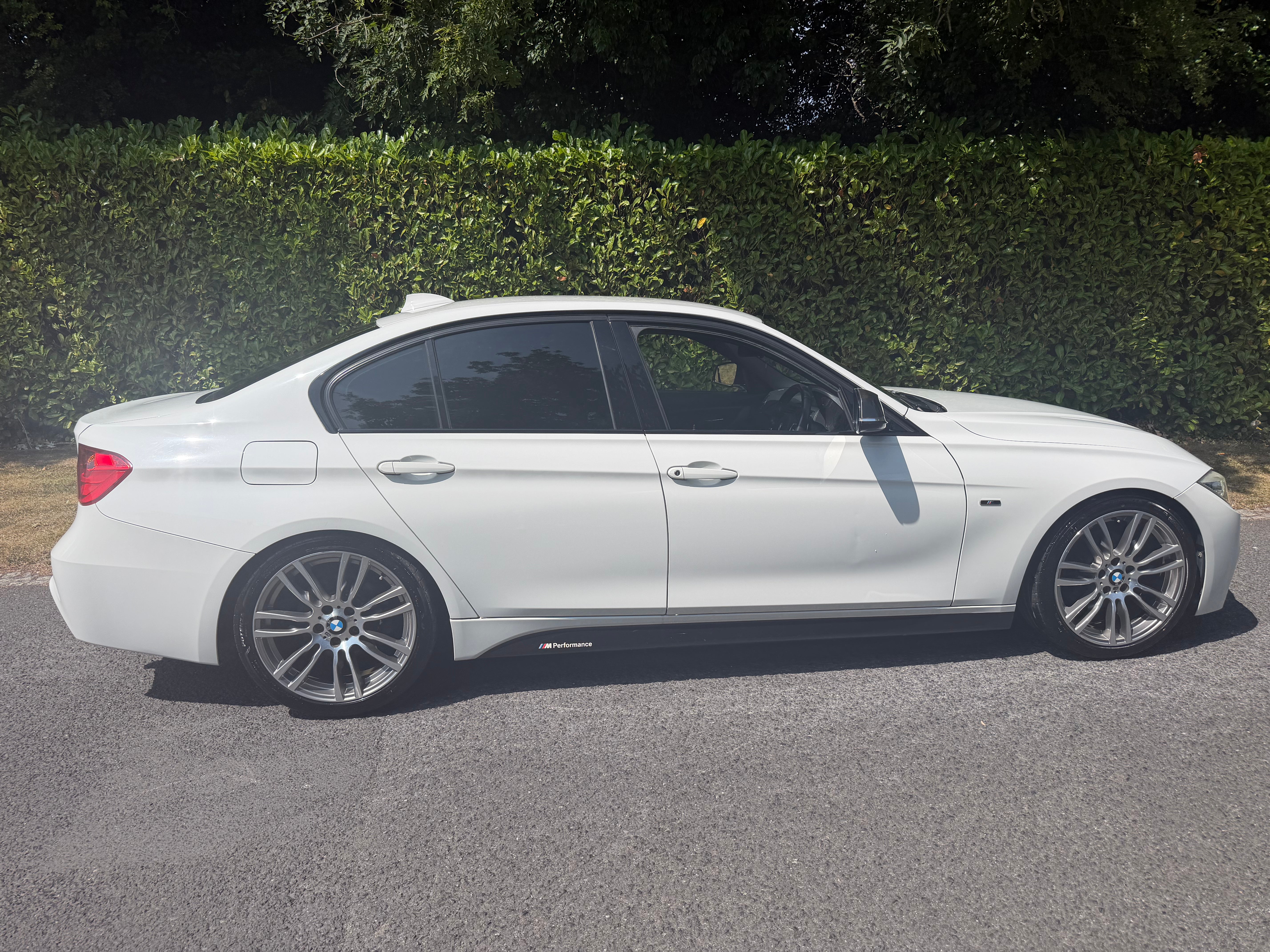2013 BMW 320d M Sport Saloon – Alpine White - €12,450