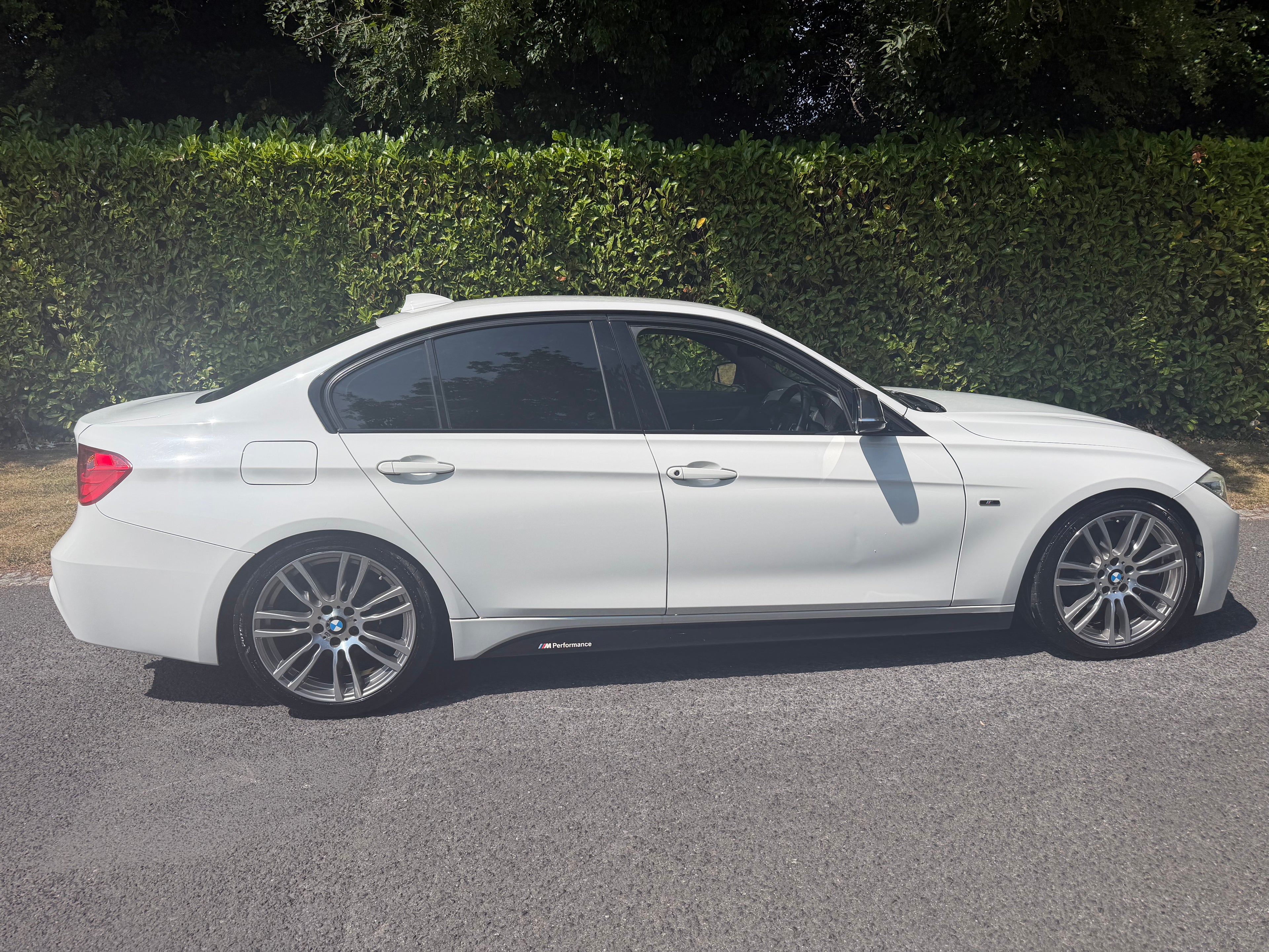 2013 BMW 320d M Sport Saloon – Alpine White - €12,450