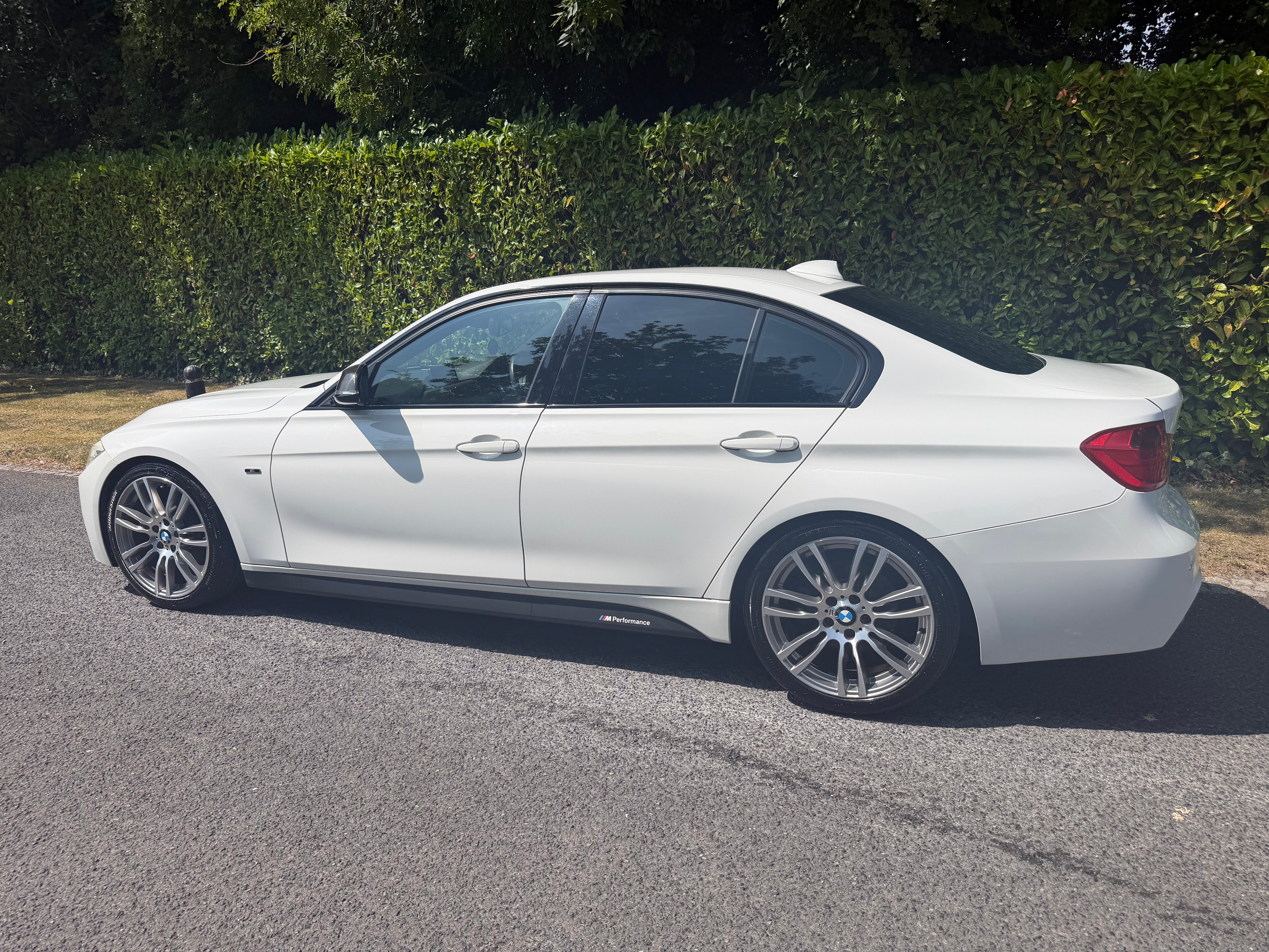 2013 BMW 320d M Sport Saloon – Alpine White - €12,450