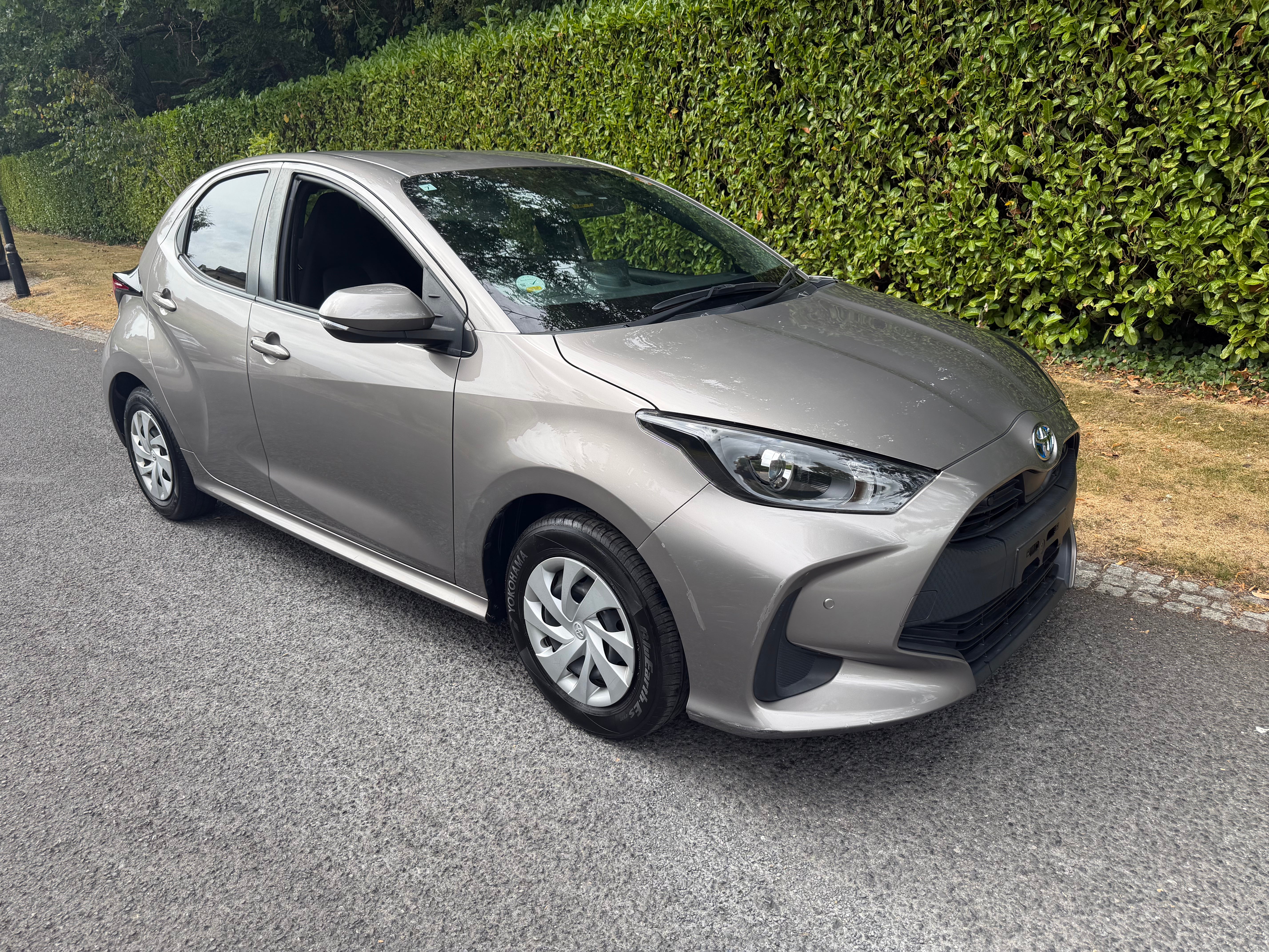 2021 Toyota Yaris 1.0 Automatic - Only 78,000 KM -€12,950