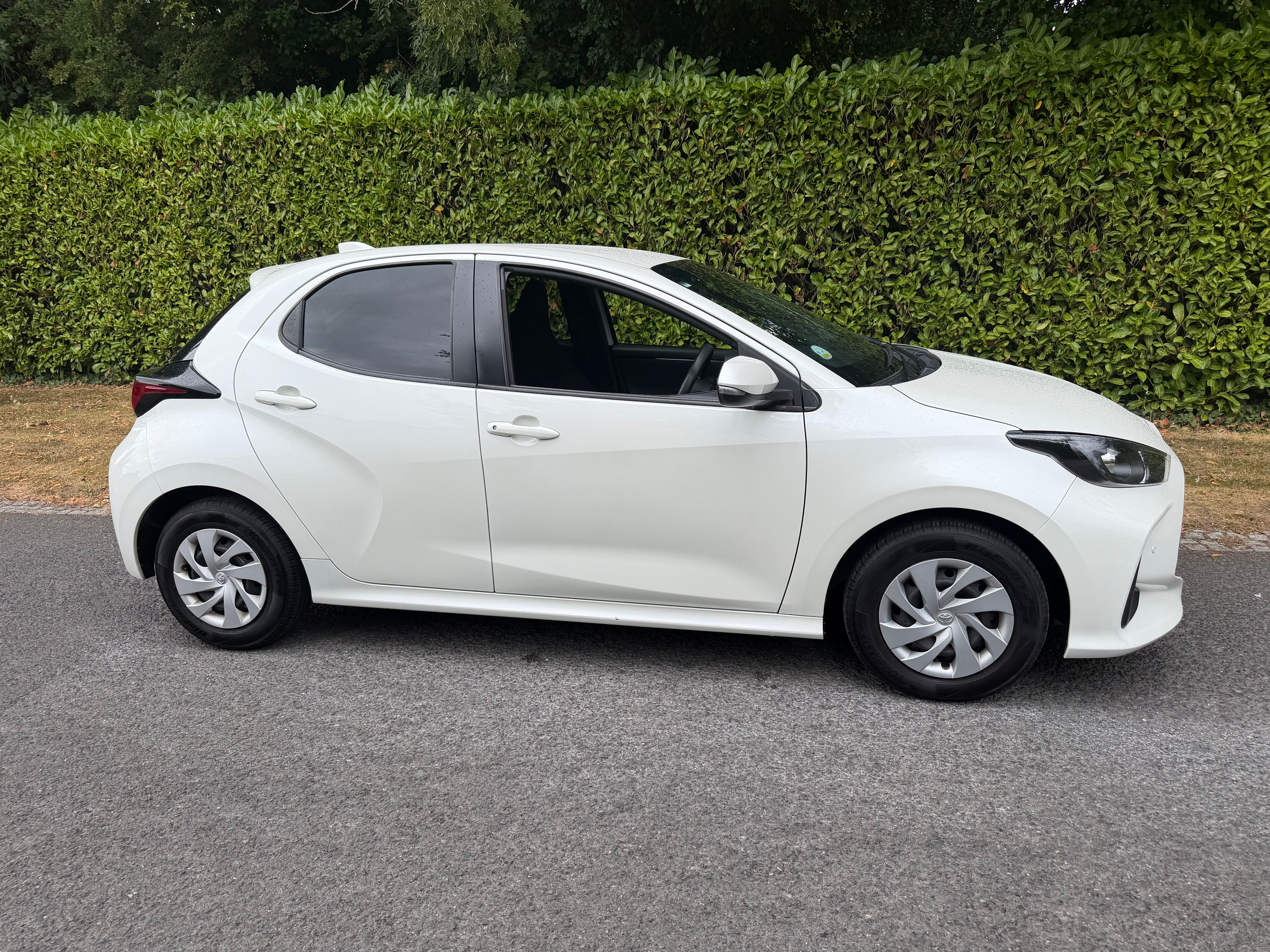 2021 Toyota Yaris 1.0 Petrol Automatic| Only 99,000 KM- €12,450