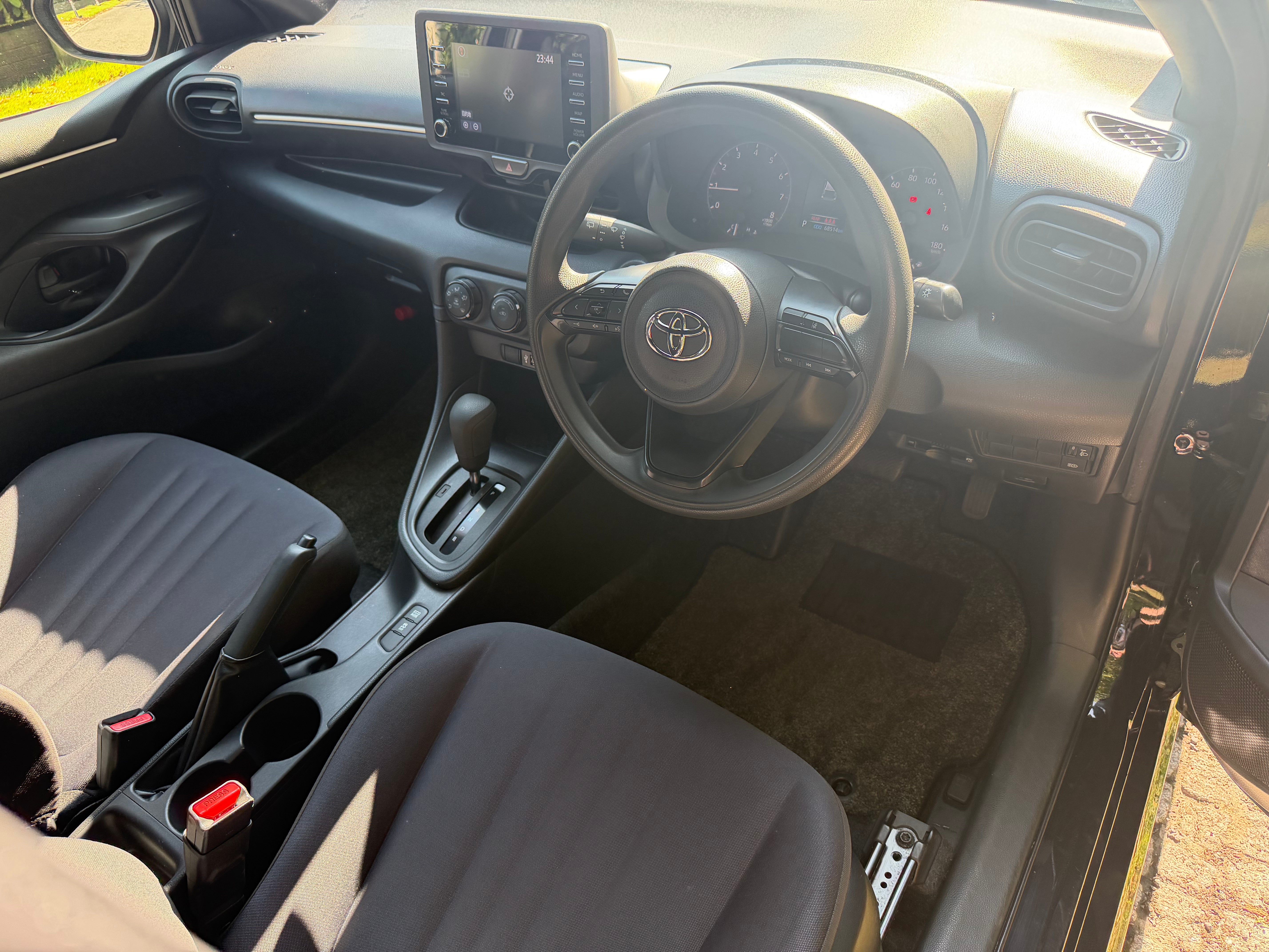 2021 Toyota Yaris X 1.0 Petrol Automatic – Only 68,000 KM – €12,950