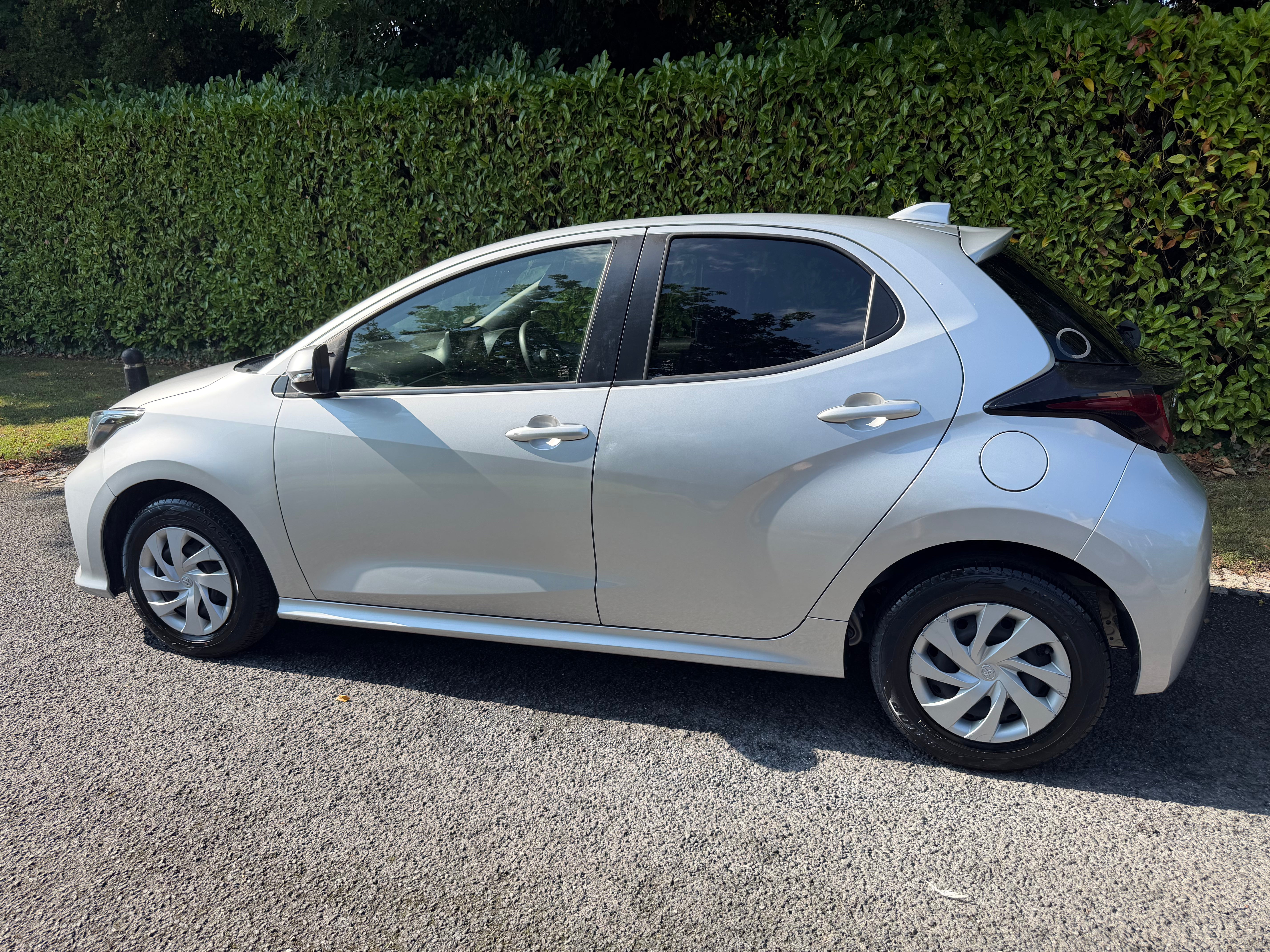 2021 Toyota Yaris 1.5 Hybrid Automatic – Grade 4 – 111,000 KM – €12,750