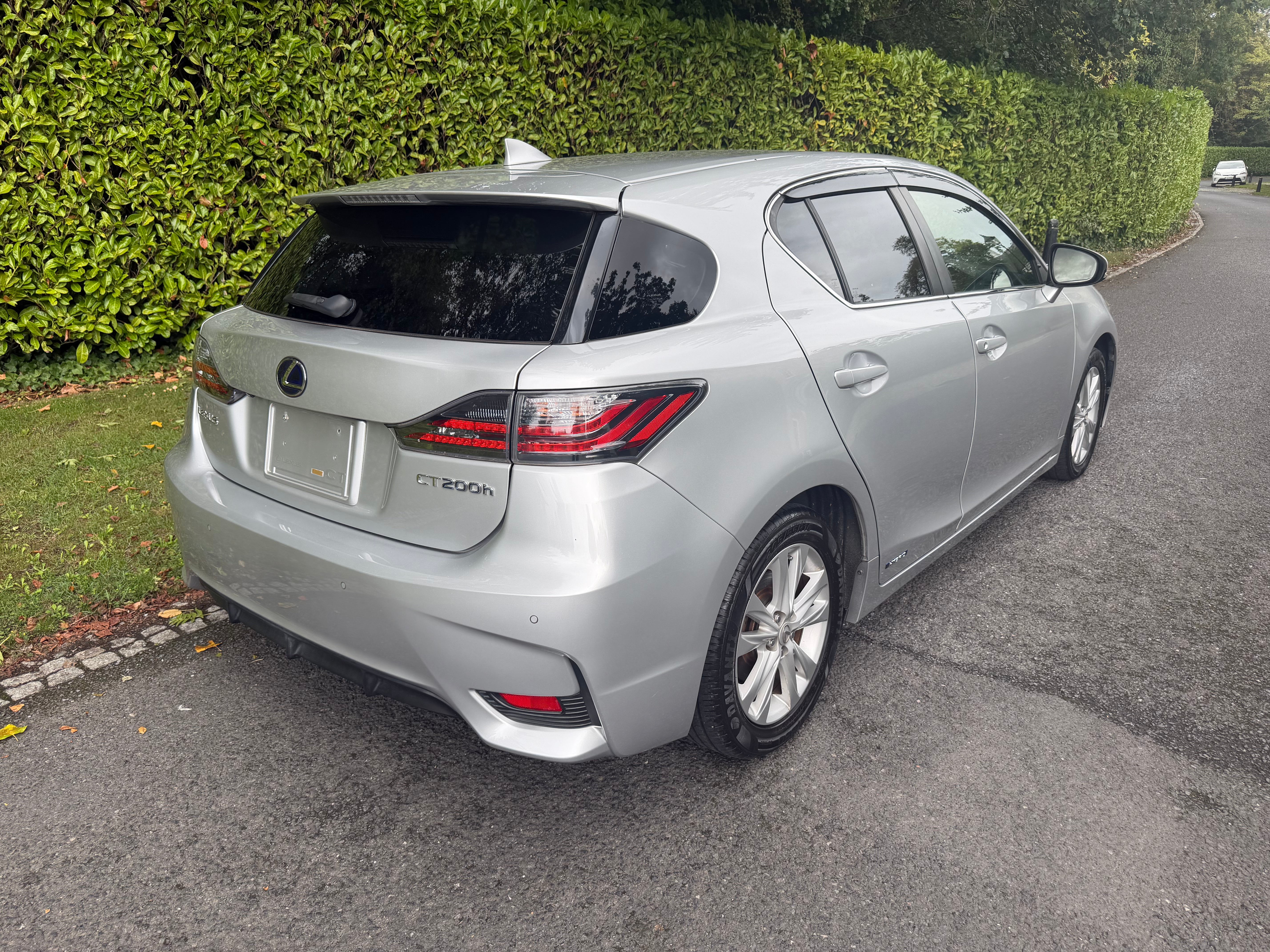 2015 Lexus CT 200h Hybrid Automatic – Only 140,000 KM – €12,950