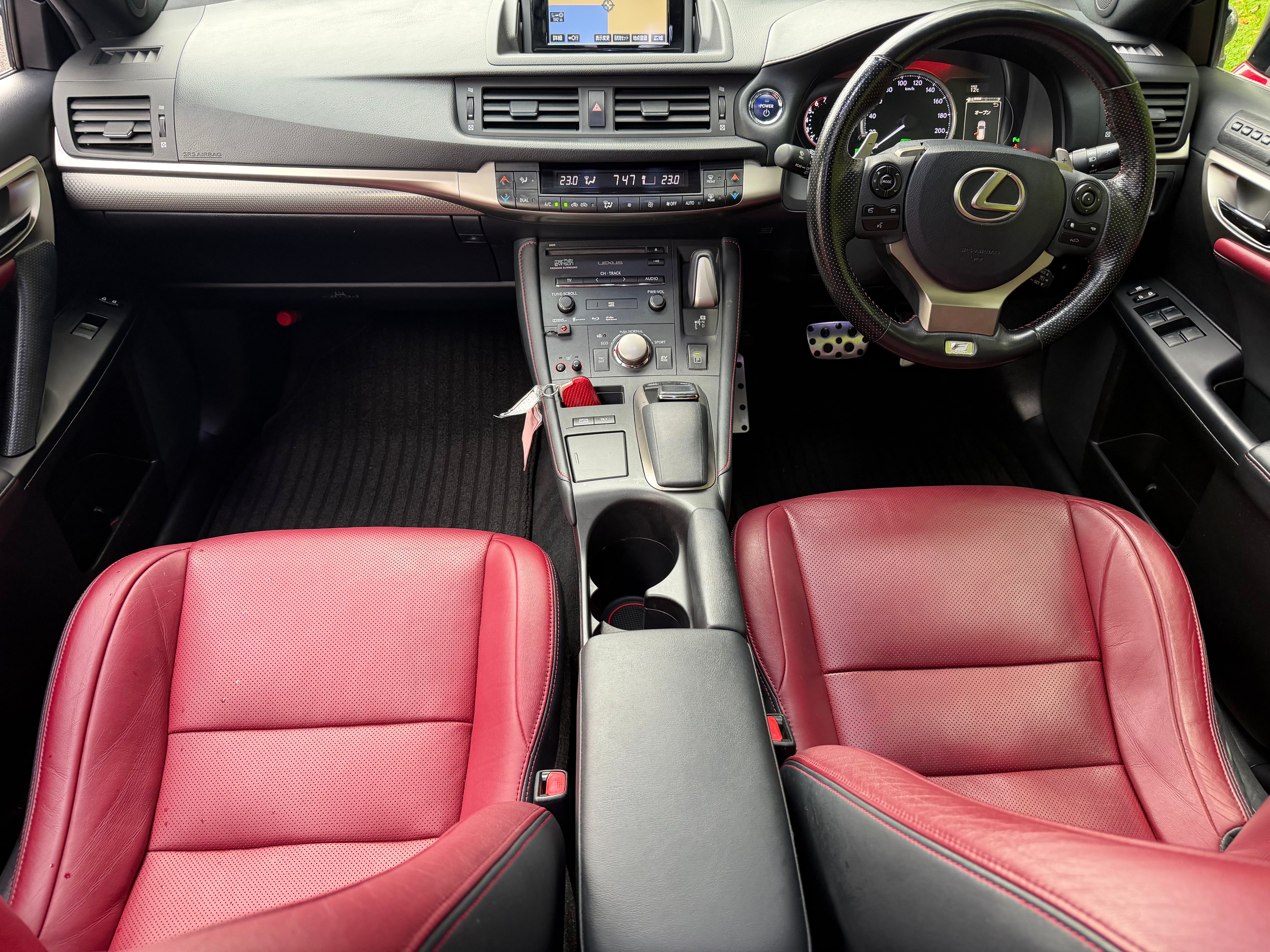 2015 Lexus CT200h F Sport 1.8 Hybrid – Pearl Red – €13,950