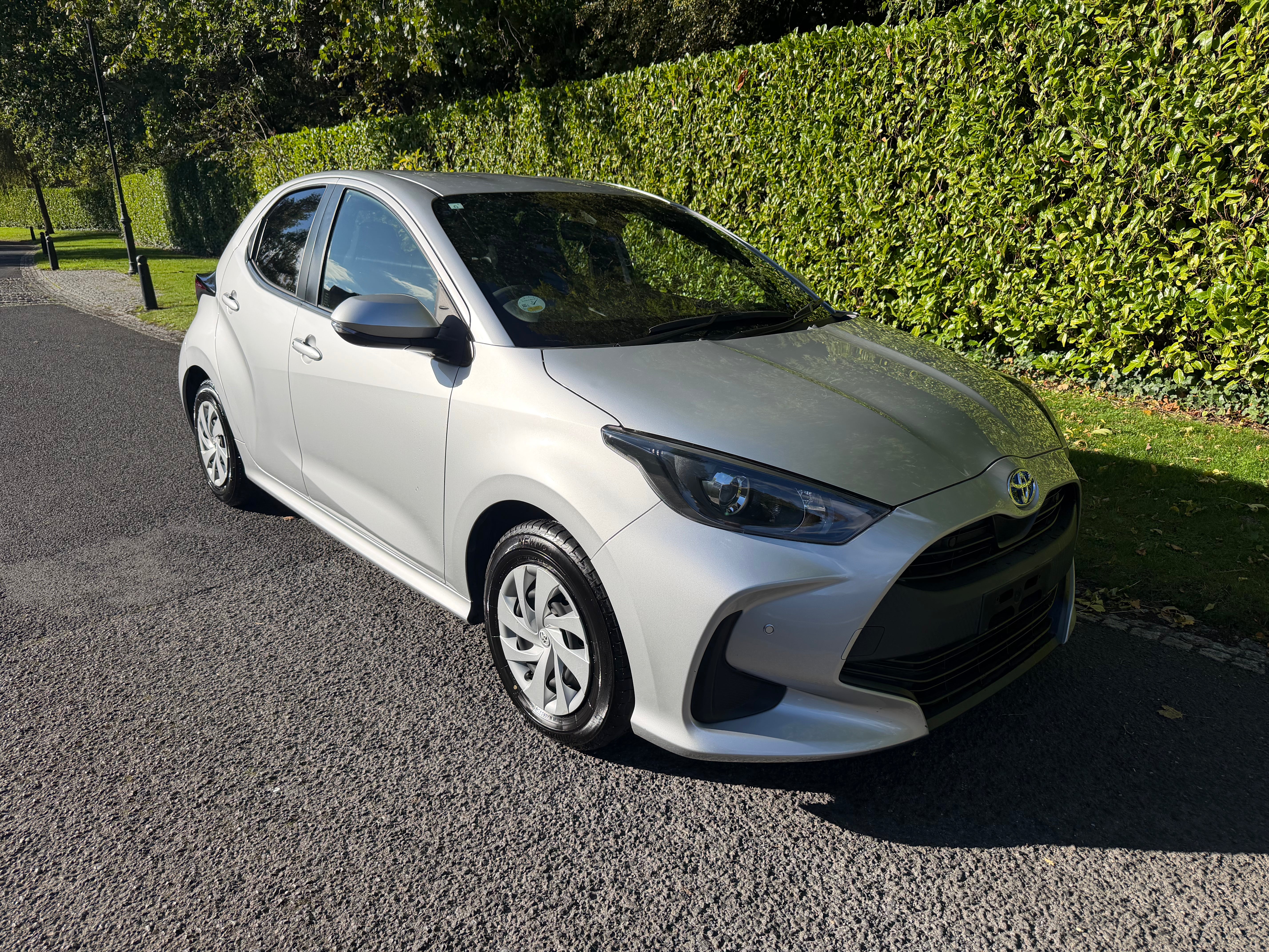 2021 Toyota Yaris 1.5 Hybrid X Automatic – Silver – €12,950