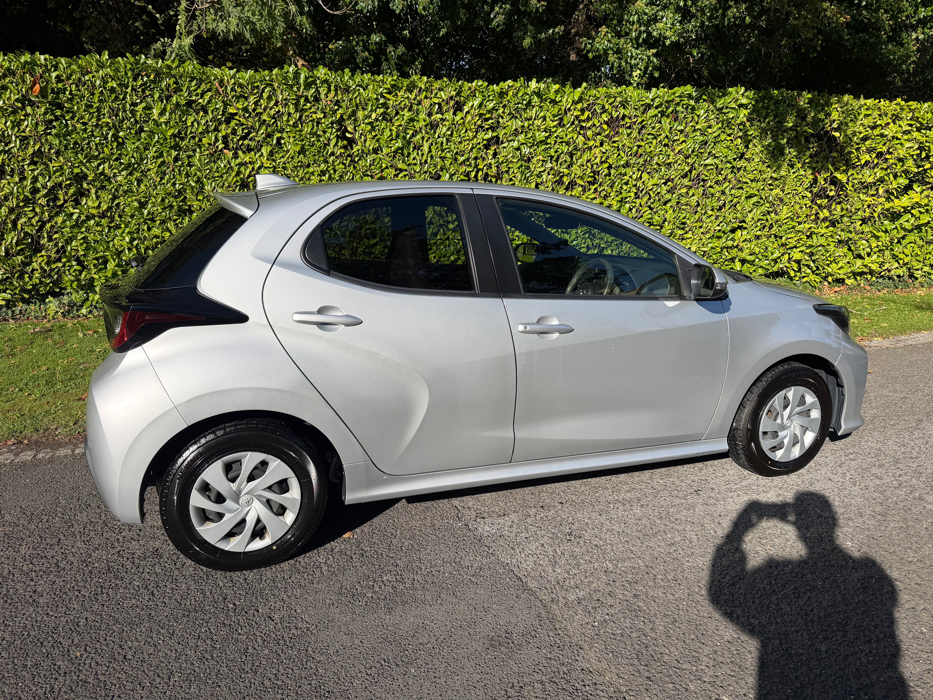 2021 Toyota Yaris 1.5 Hybrid X Automatic – Silver – €12,950