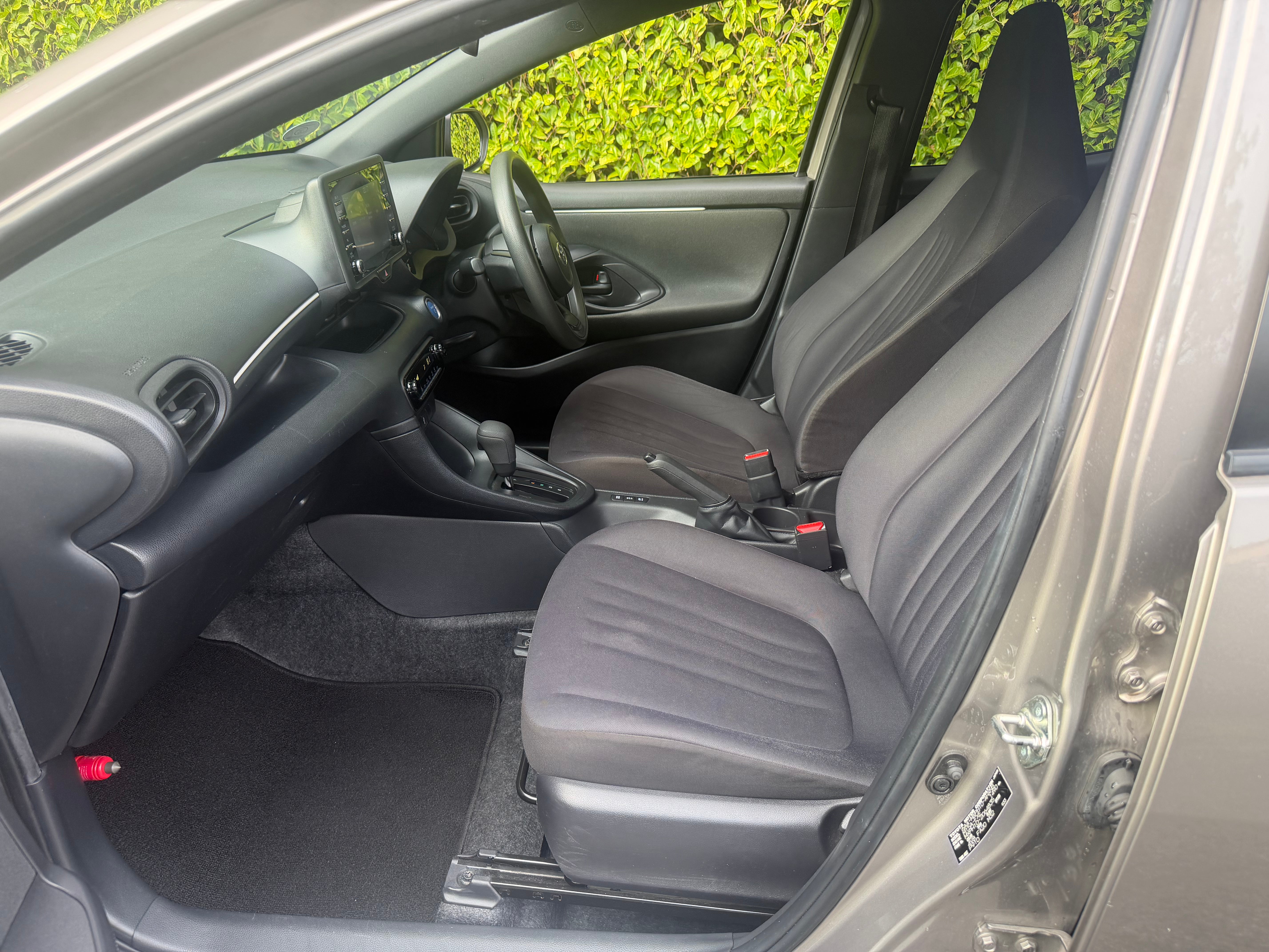 2021 Toyota Yaris 1.5 Hybrid X Automatic – Champagne – €12,450