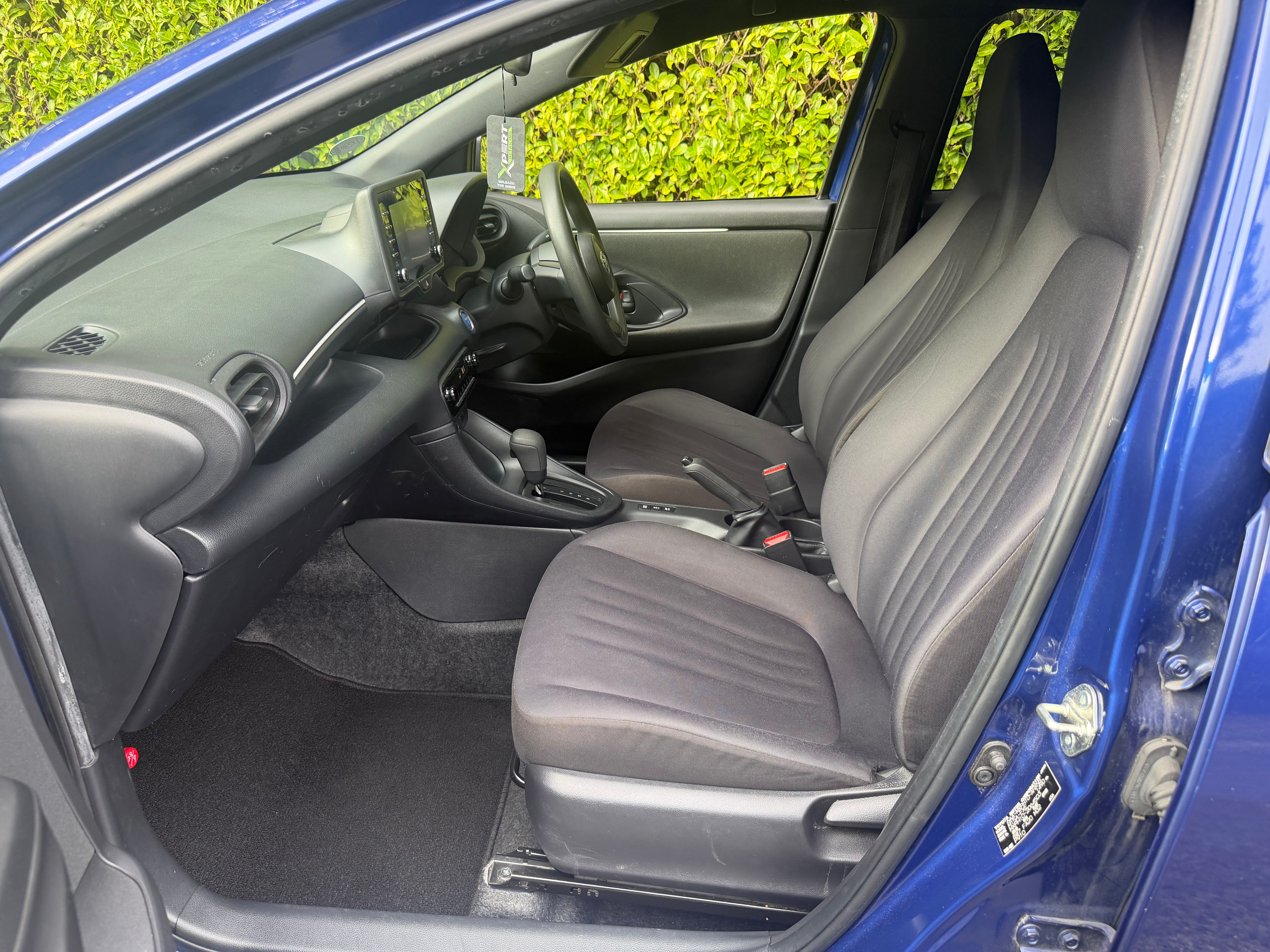 2021 Toyota Yaris 1.5 Hybrid X Automatic – Blue – €12,450