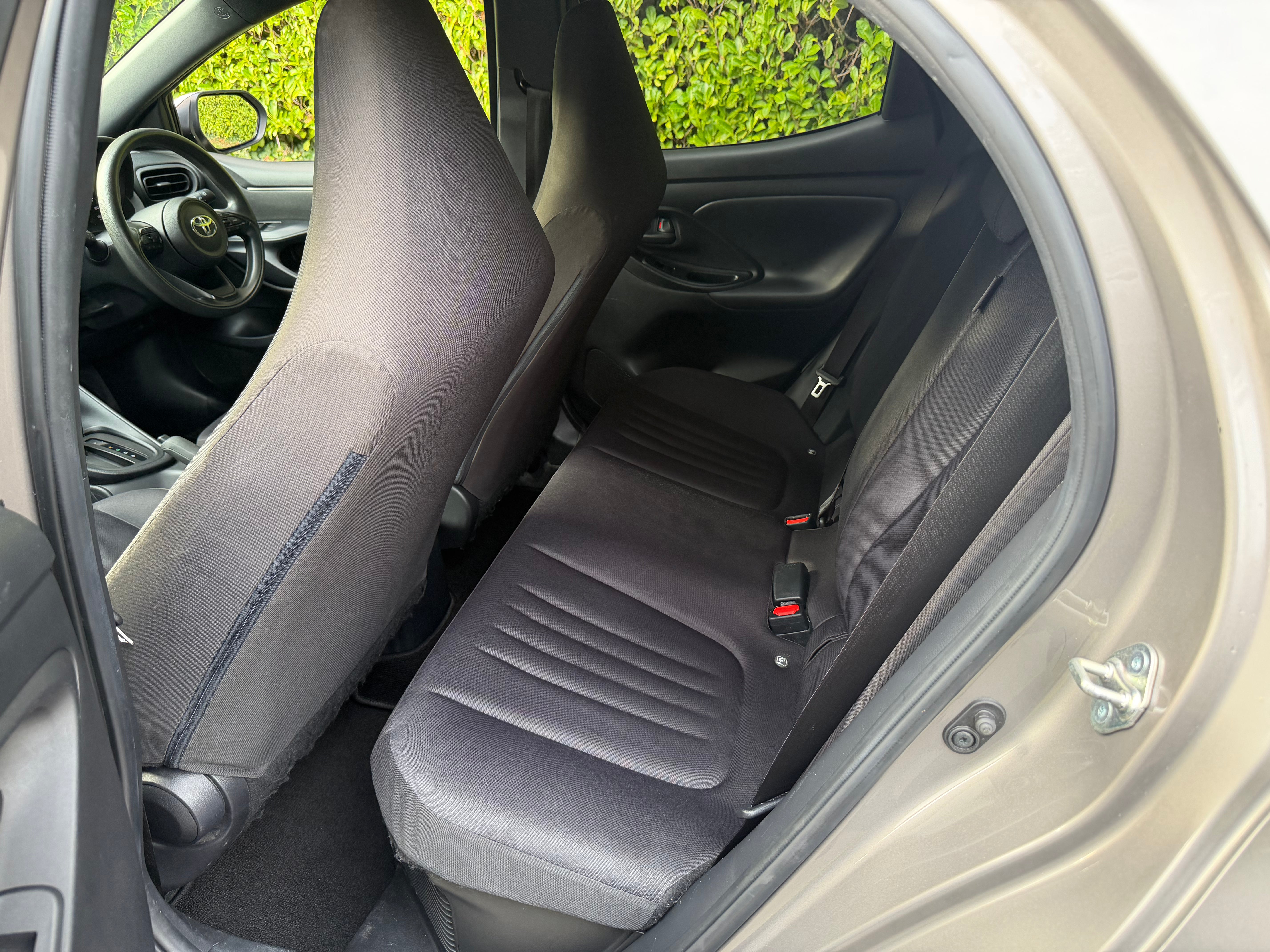 2021 Toyota Yaris 1.5 Hybrid X Automatic – Grade 4 – Champagne – €13,450