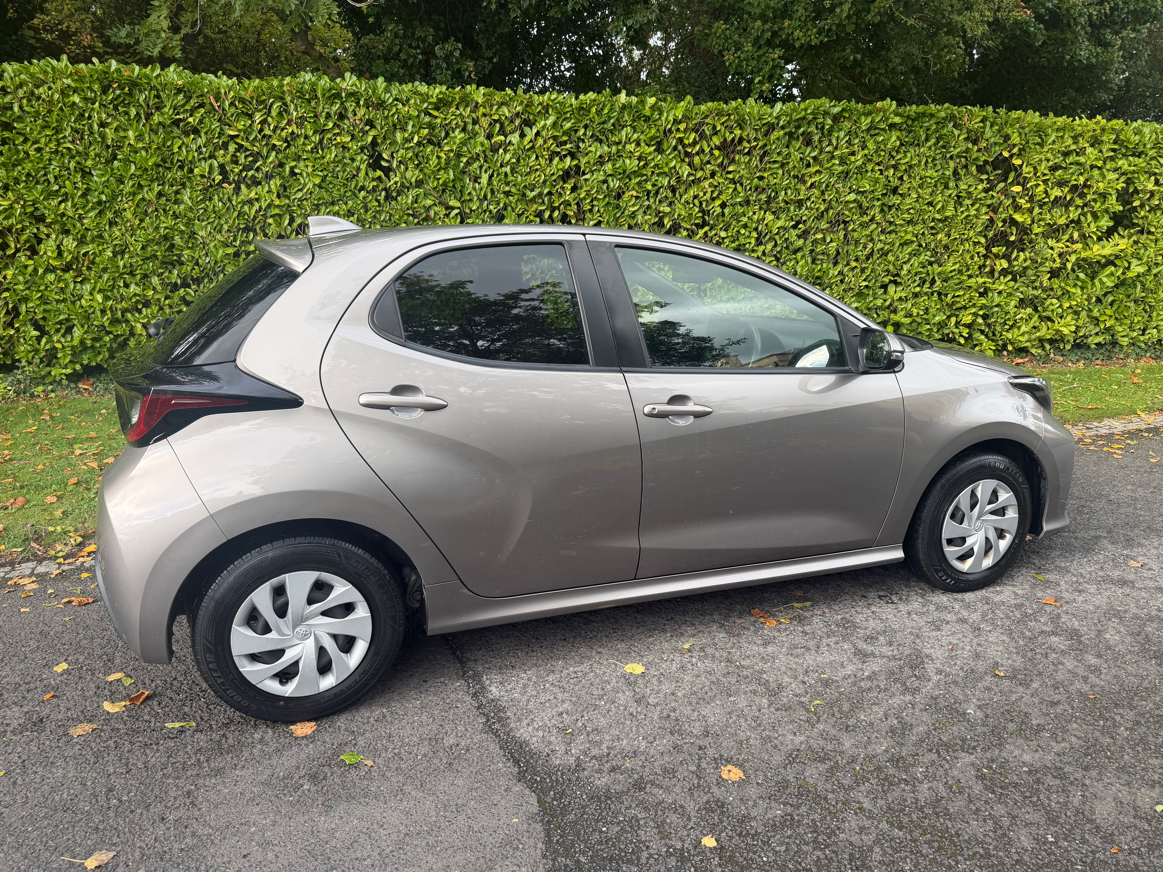 2021 Toyota Yaris 1.5 Hybrid X Automatic – Grade 4 – Full History – €12,950