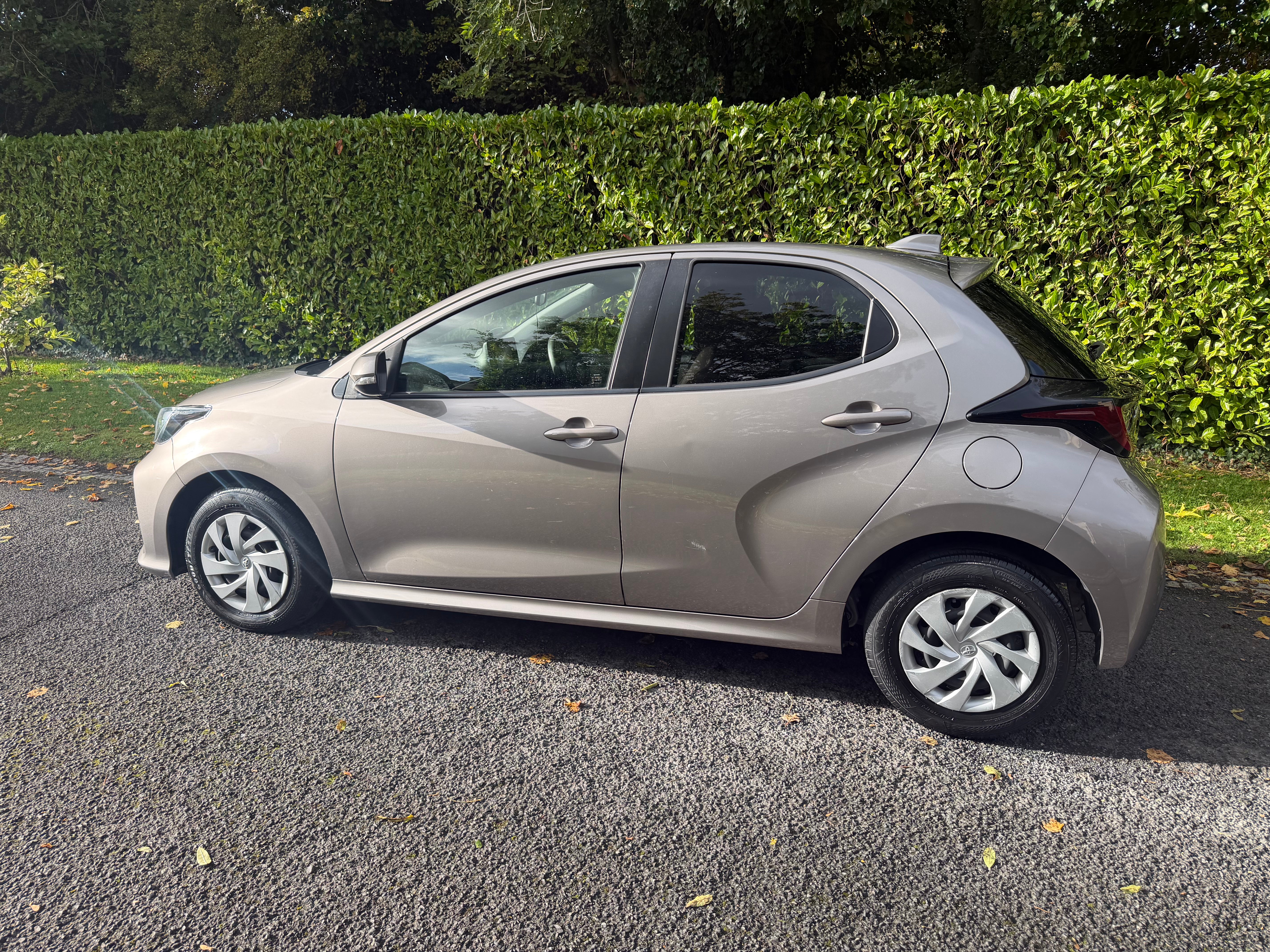 2021 Toyota Yaris 1.5 Hybrid X Automatic – Grade 4 – Full History – €12,950