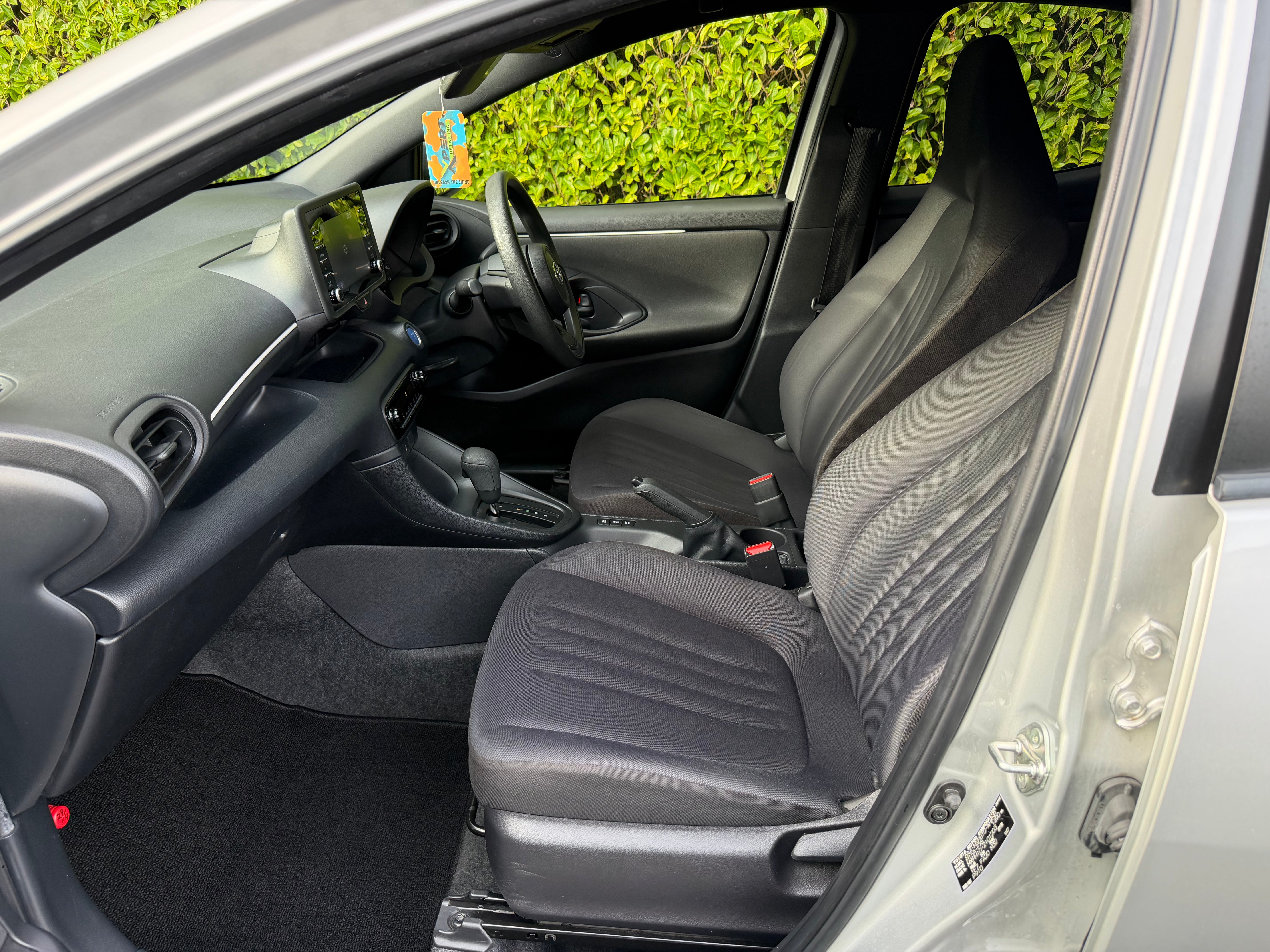 2022 Toyota Yaris 1.5 Hybrid X Automatic – Silver – Grade 4 – €14,450