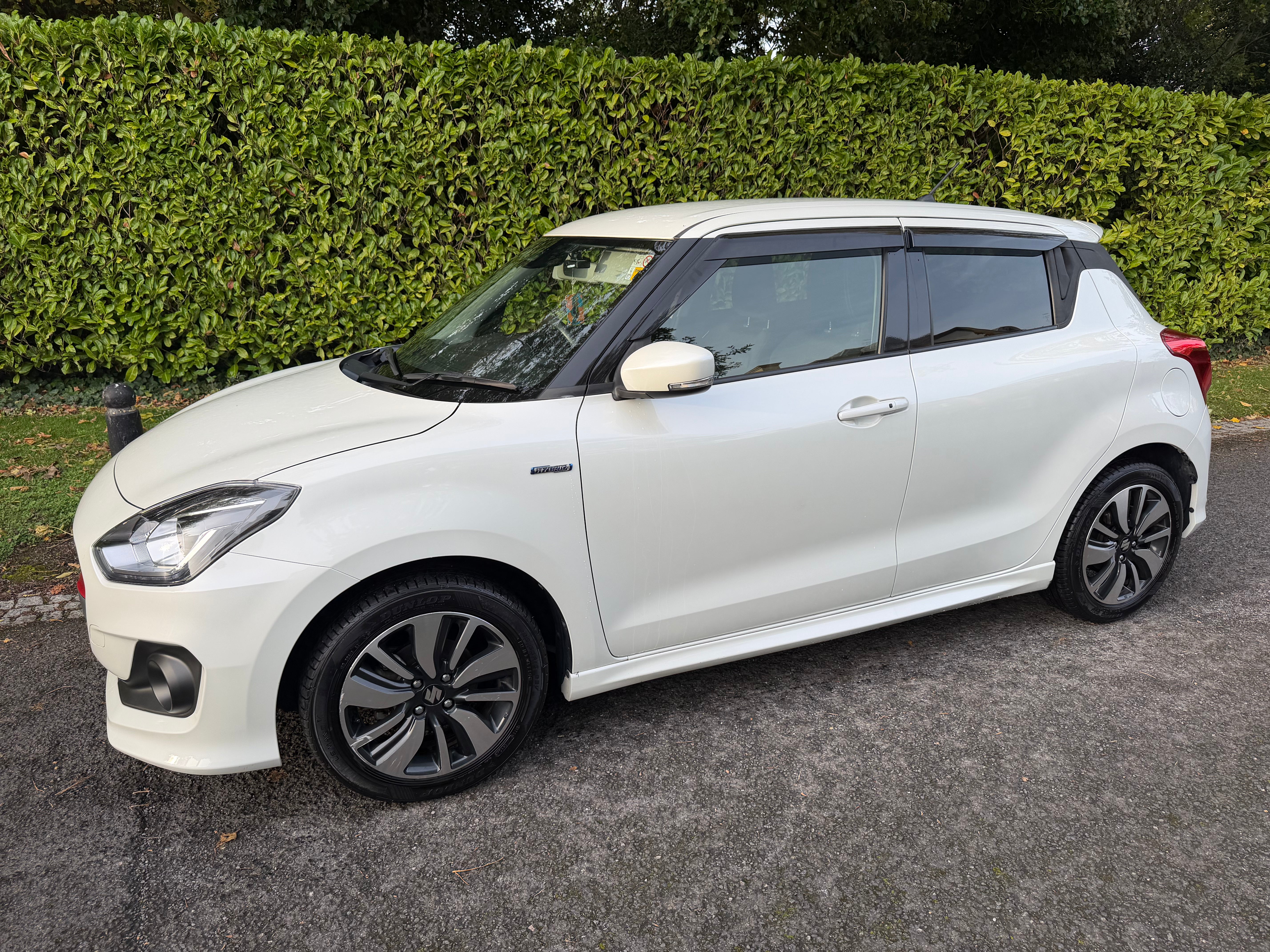 2019 Suzuki Swift Hybrid RS – White – Grade 4 – €12,950