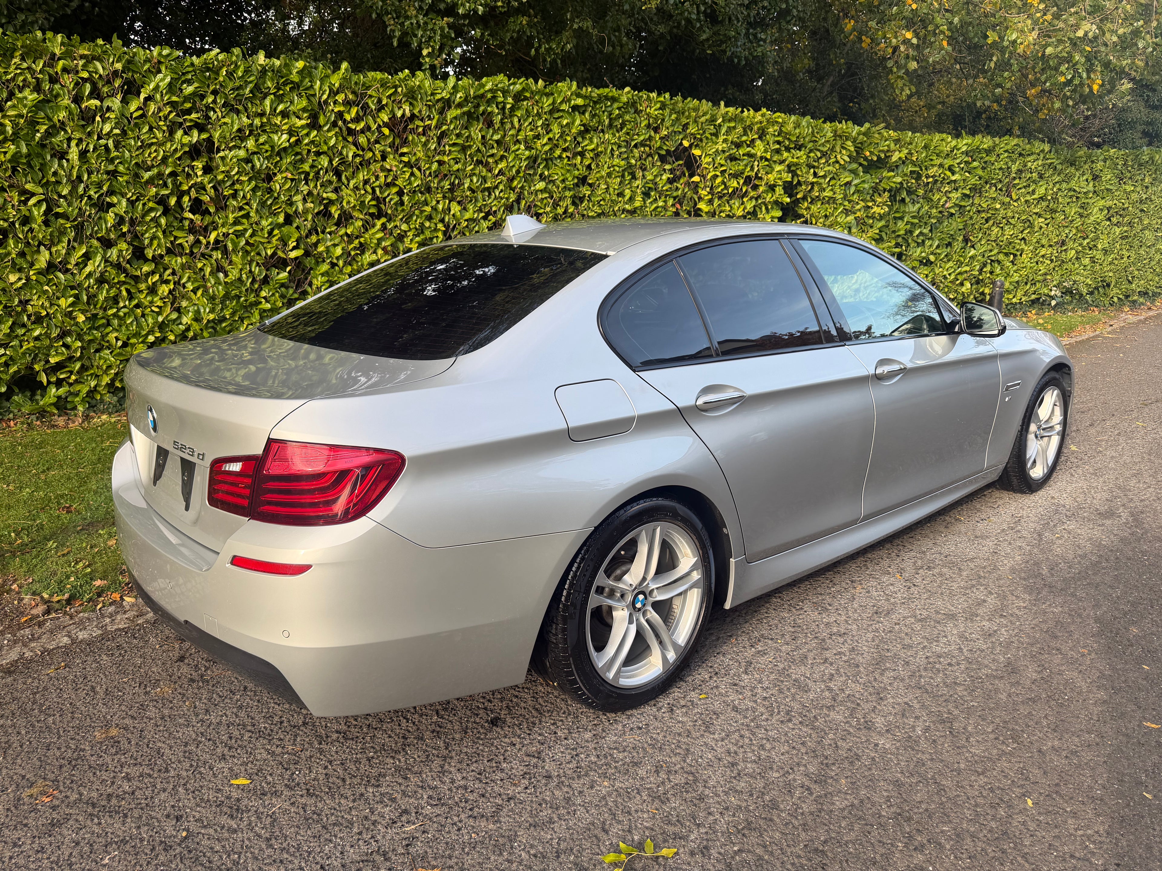 2016 BMW 523d M Sport Hi-Line Automatic – Silver – Full Black Leather – €17,950