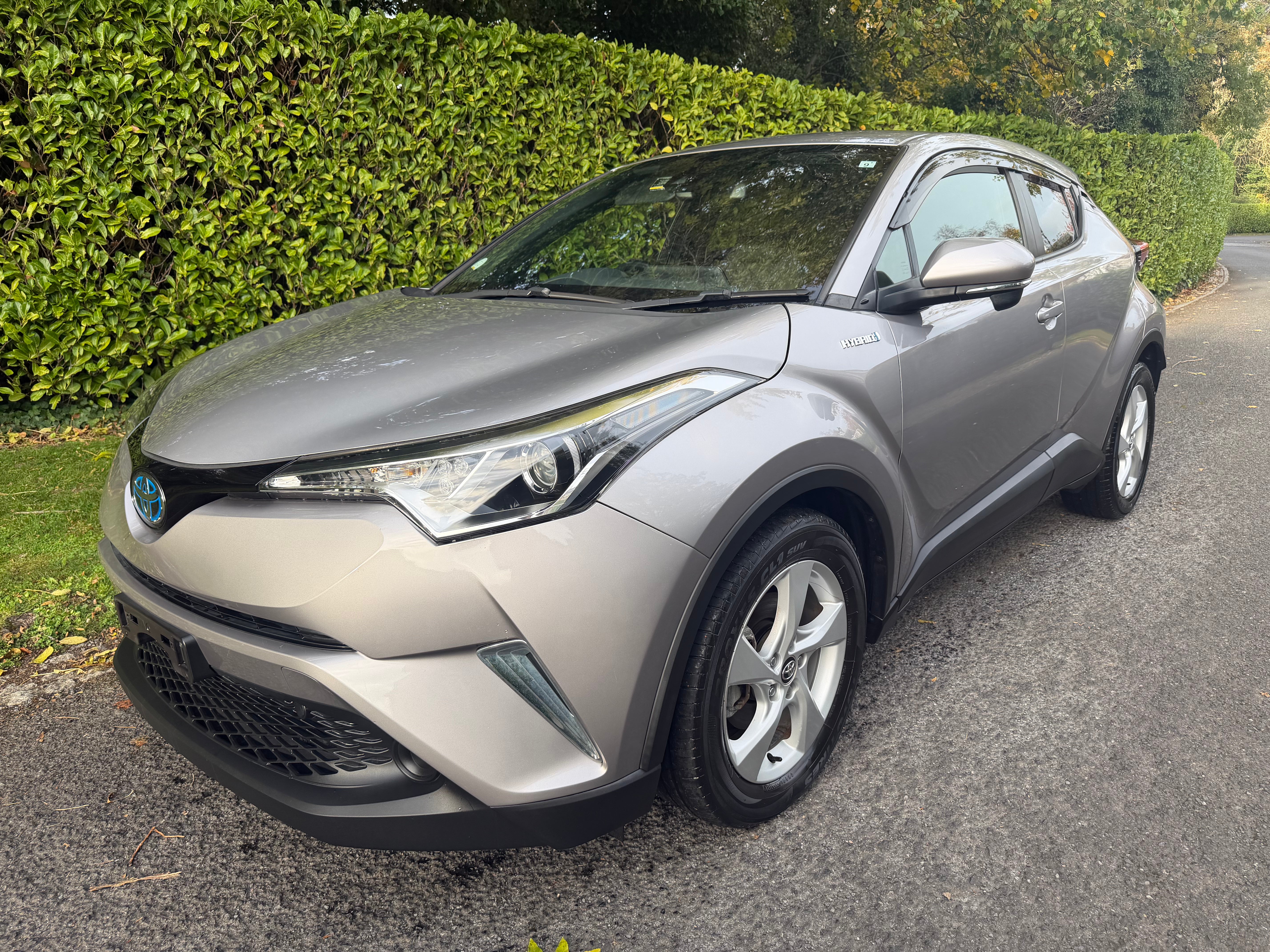 2017 Toyota C-HR 1.8 Hybrid S – Champagne – €14,450