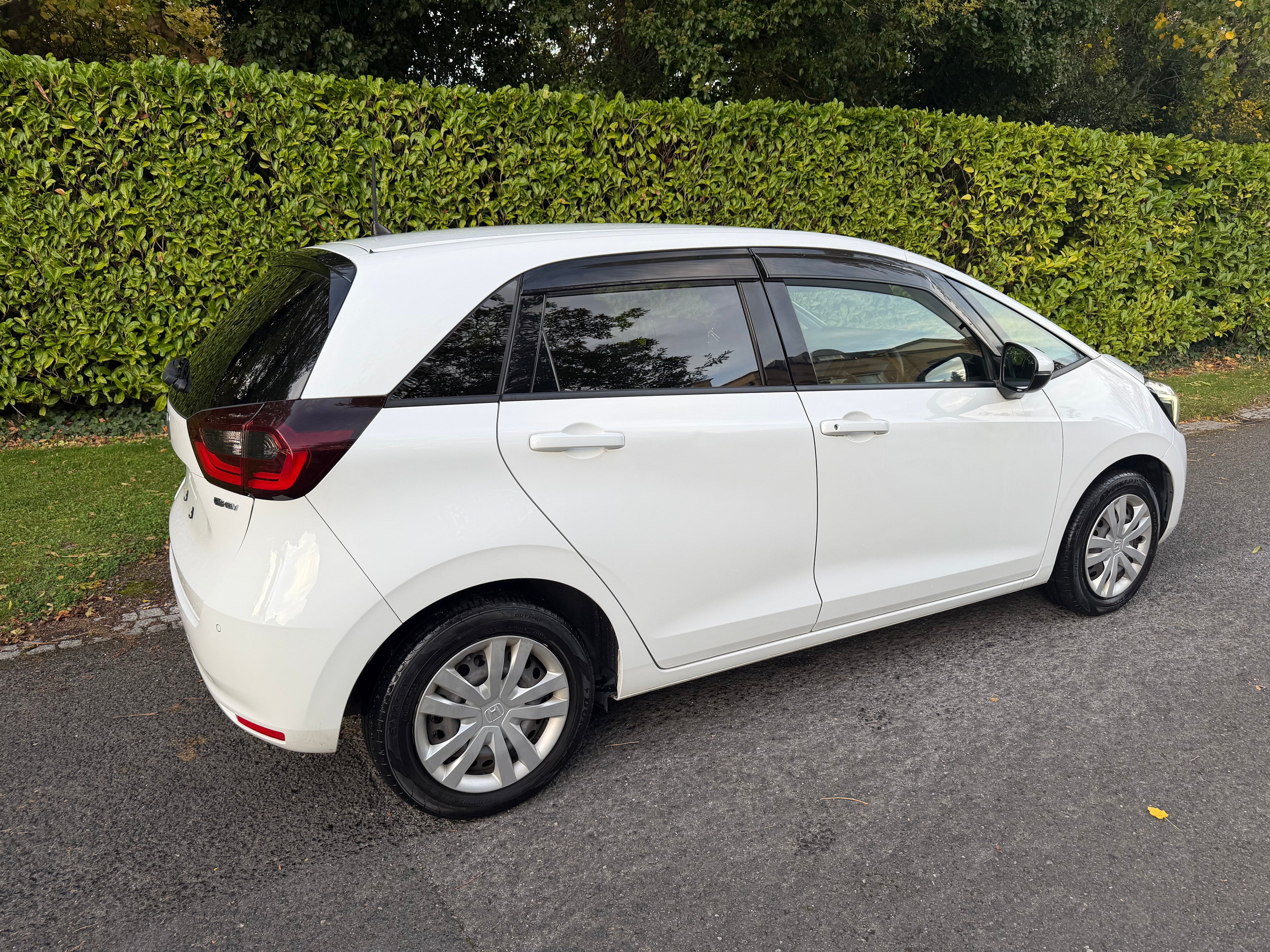 2020 Honda Fit 1.5 Hybrid Automatic – White – Grade 4 – €12,950