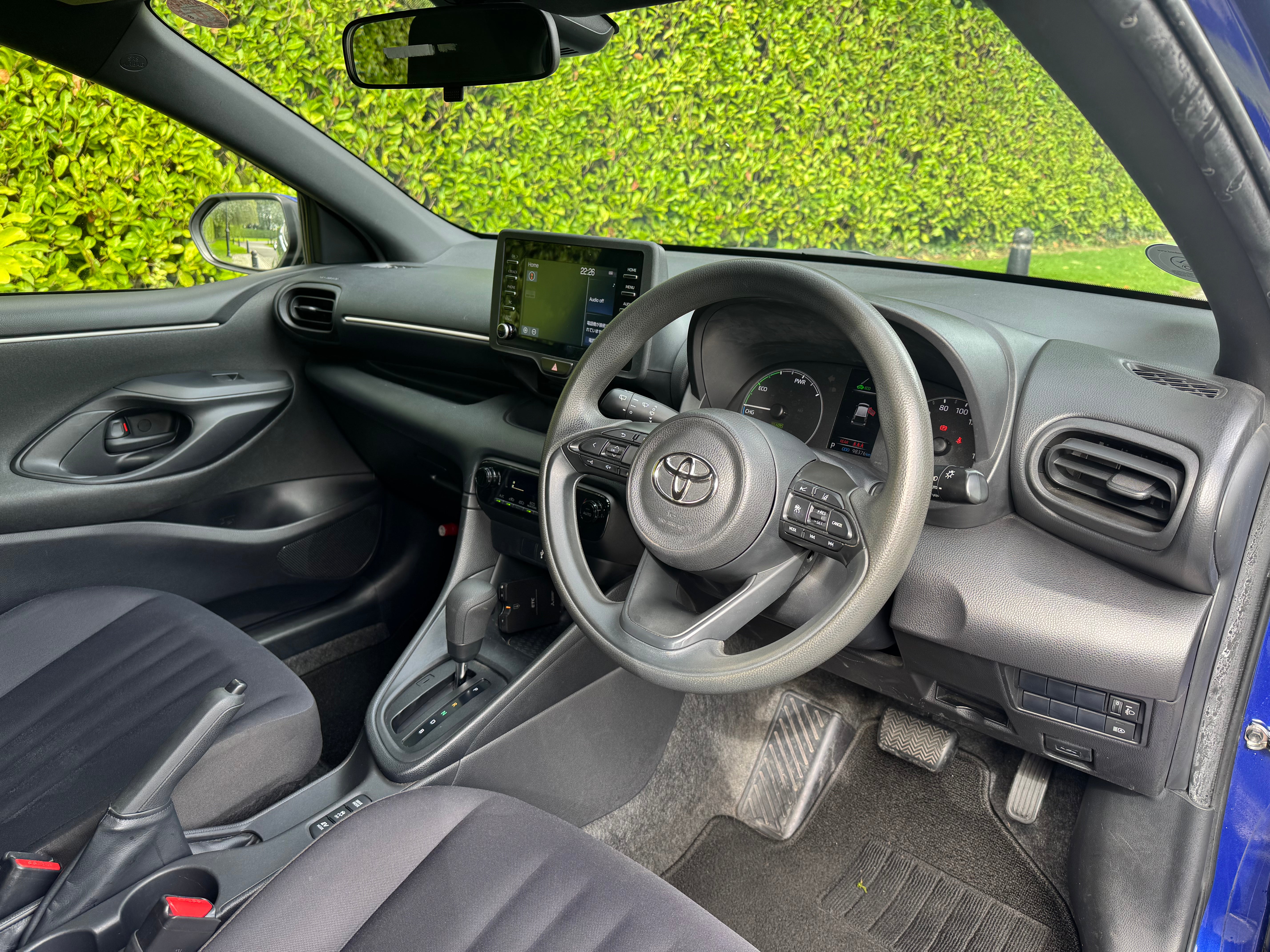 2021 Toyota Yaris 1.5 Hybrid X Automatic – 98,000 KM – €12,950