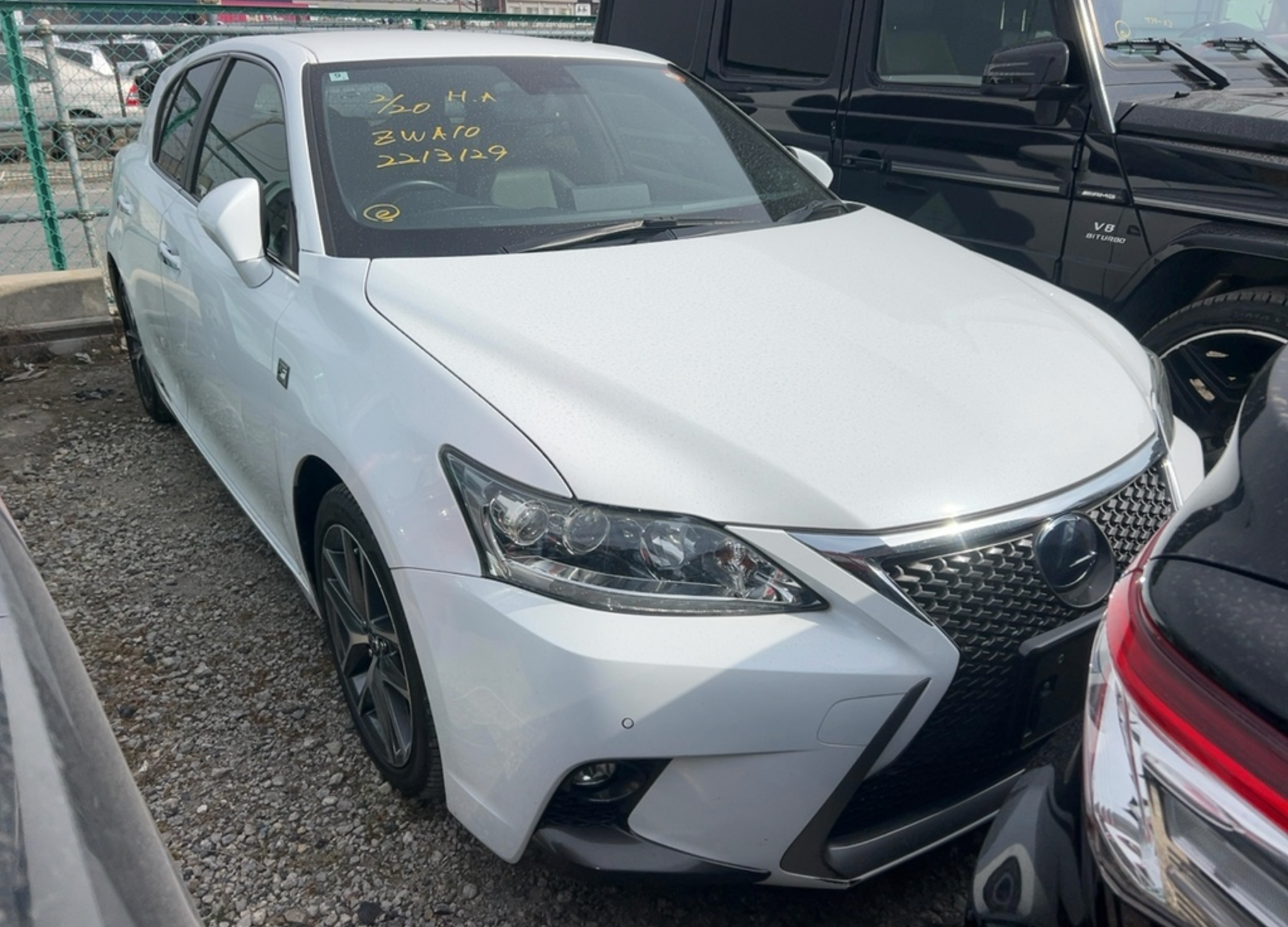 2014 Lexus CT200h F Sport – Pearl White – €14,950