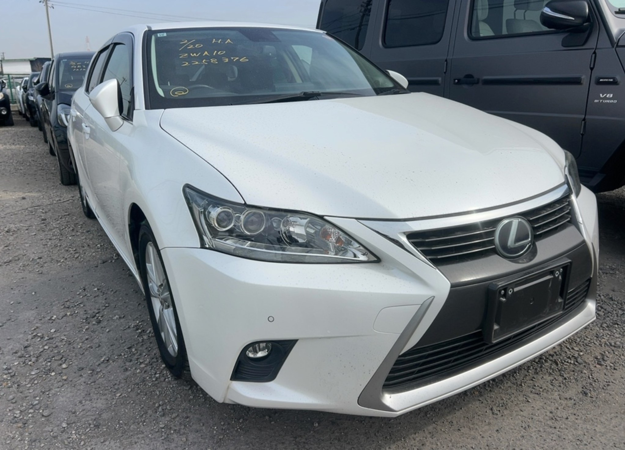 2015 Lexus CT200h Version C – Pearl White – €13,950