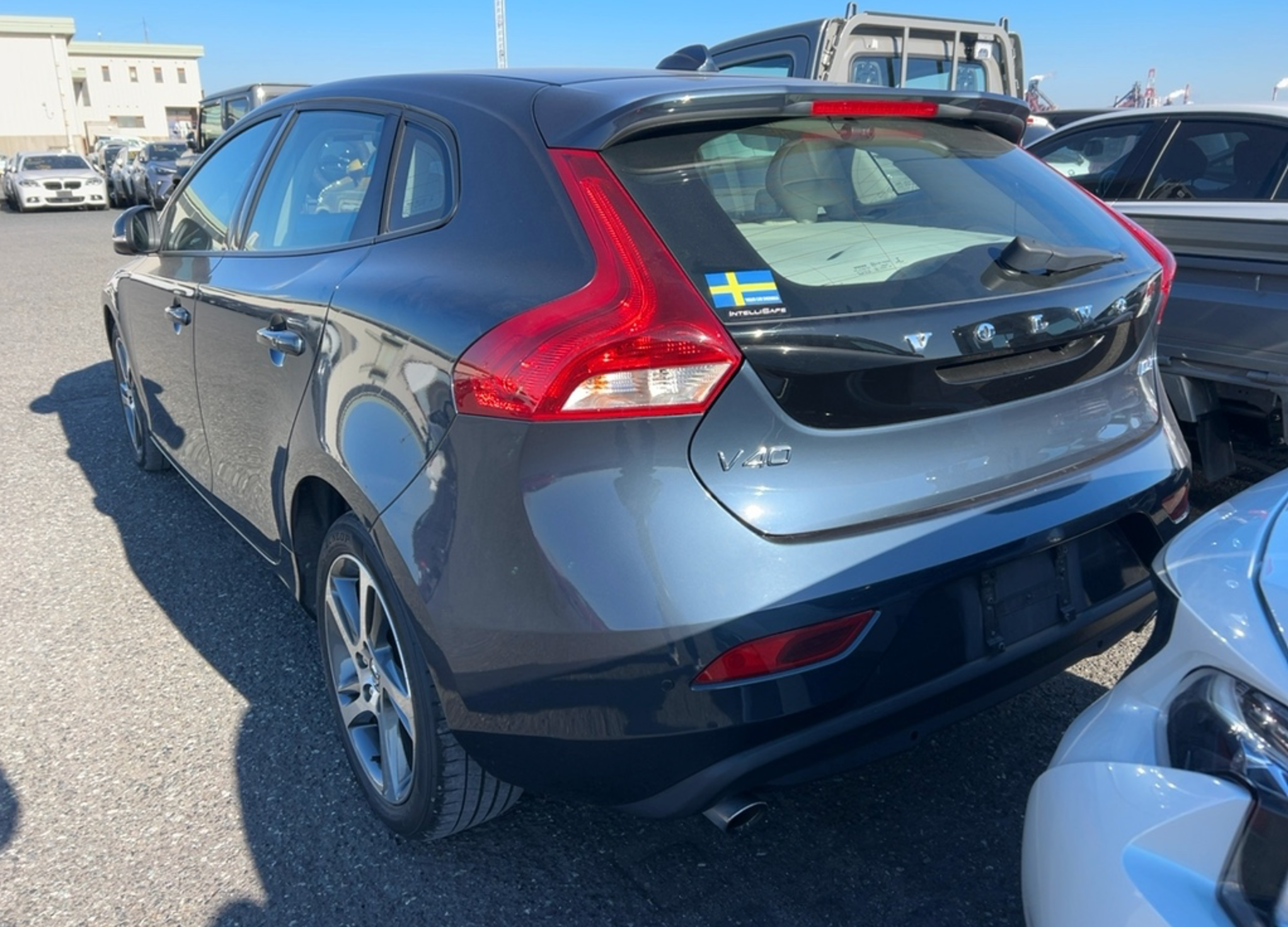 2018 Volvo V40 D4 Momentum 97,000kms – €13,950