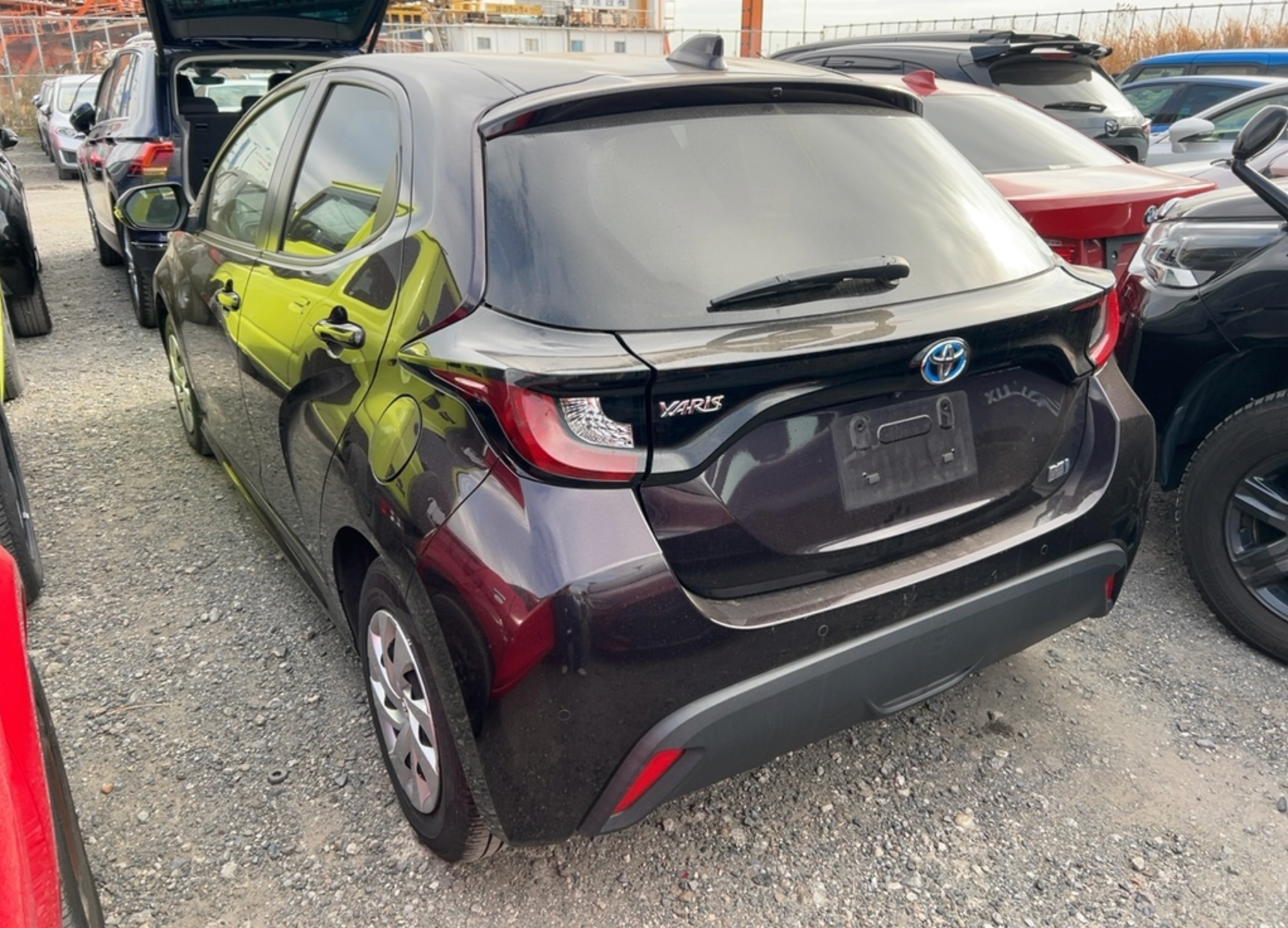 2021 Toyota Yaris Hybrid –  Rare Colour €13,450