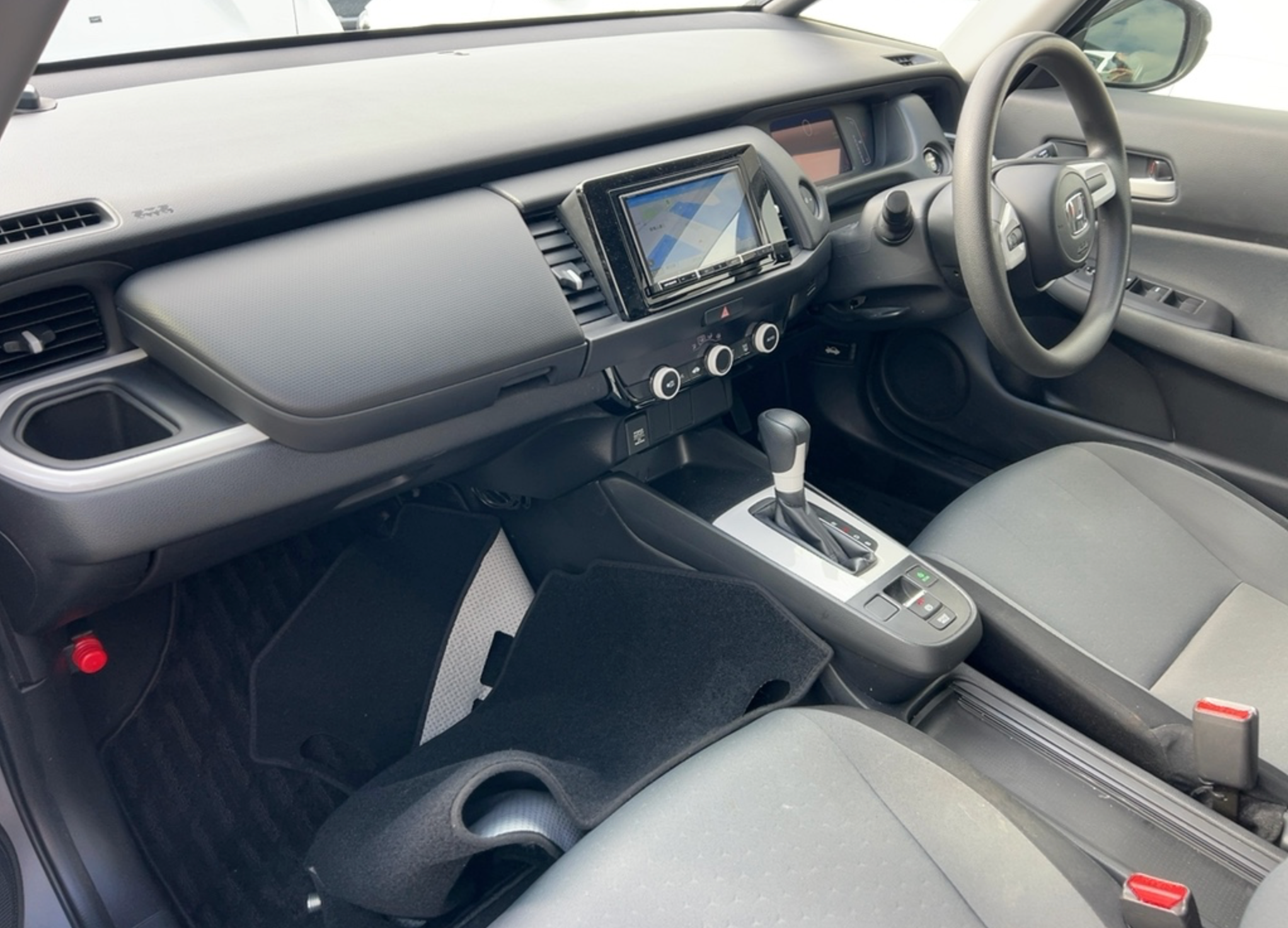 2021 Honda Fit e Hybrid Automatic - €11,950