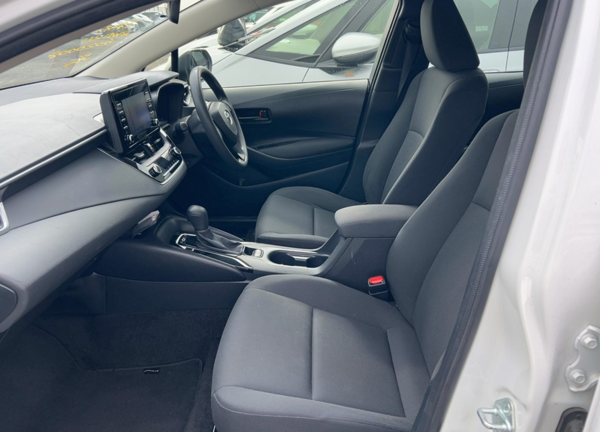 2020 Toyota Corolla Hybrid GX Estate – Automatic – €14,950